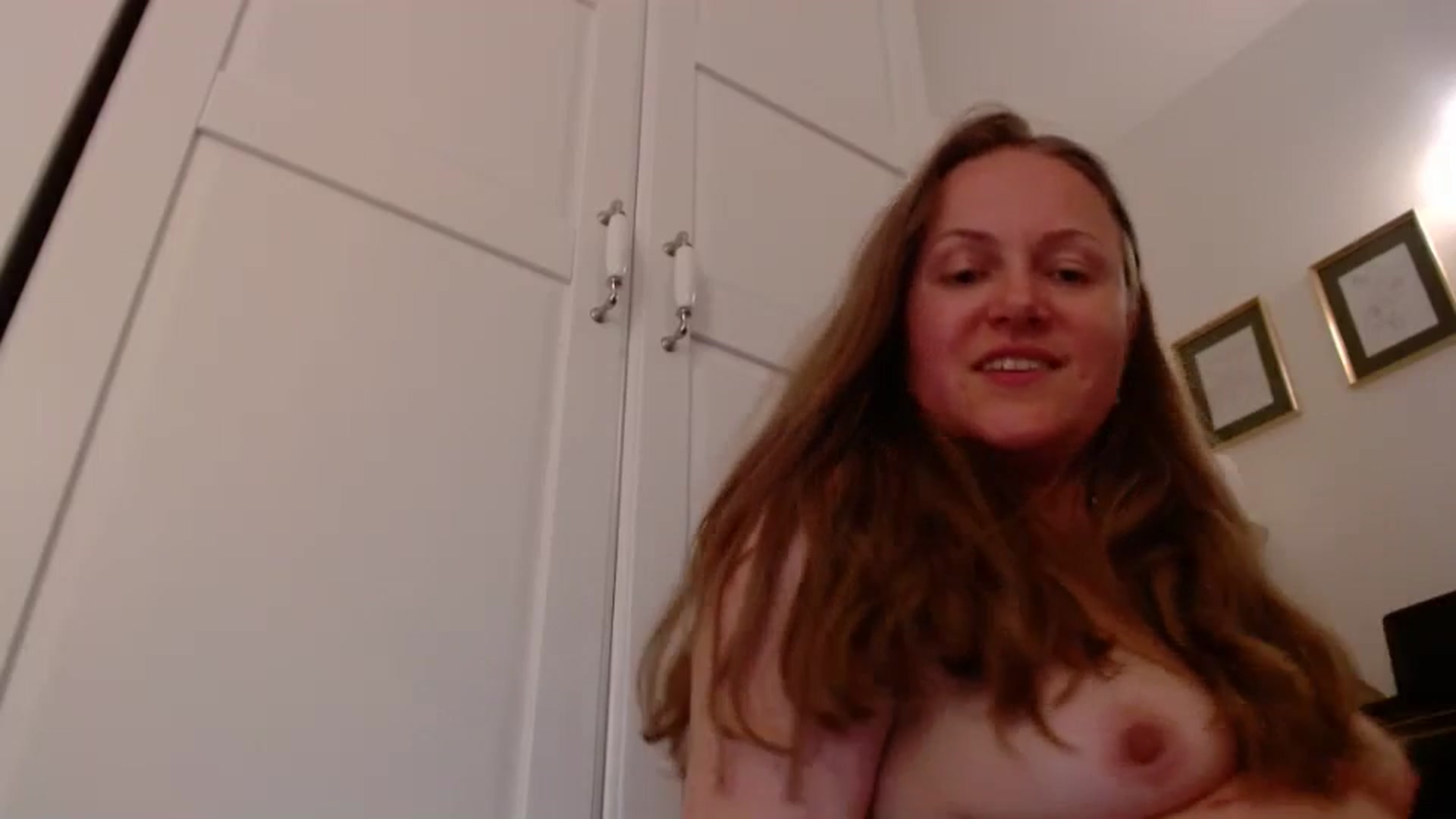 Gallery image thumbnail from JustLily's myfreecams stream on, 04/15/2025, 23:04 image 17 of 20