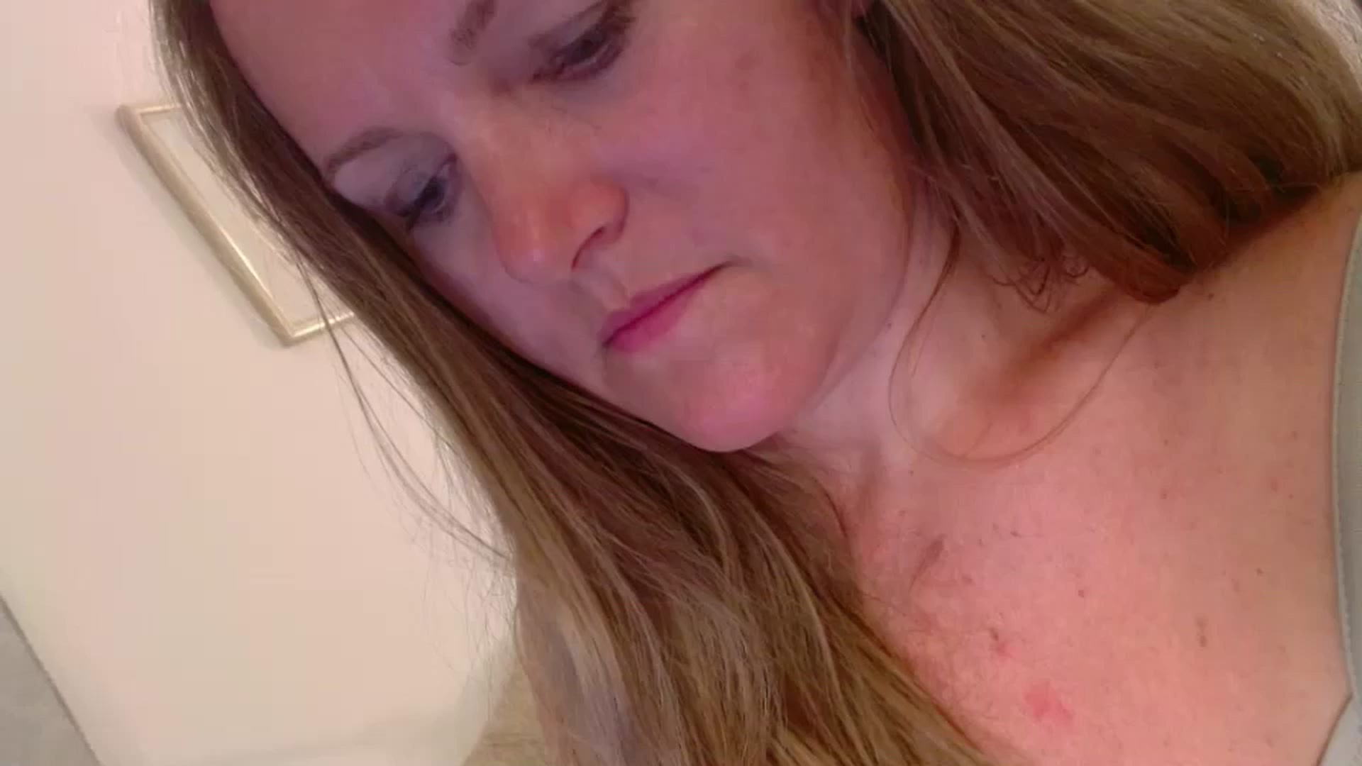 Gallery image thumbnail from JustLily's myfreecams stream on, 05/06/2025, 23:24 image 8 of 20