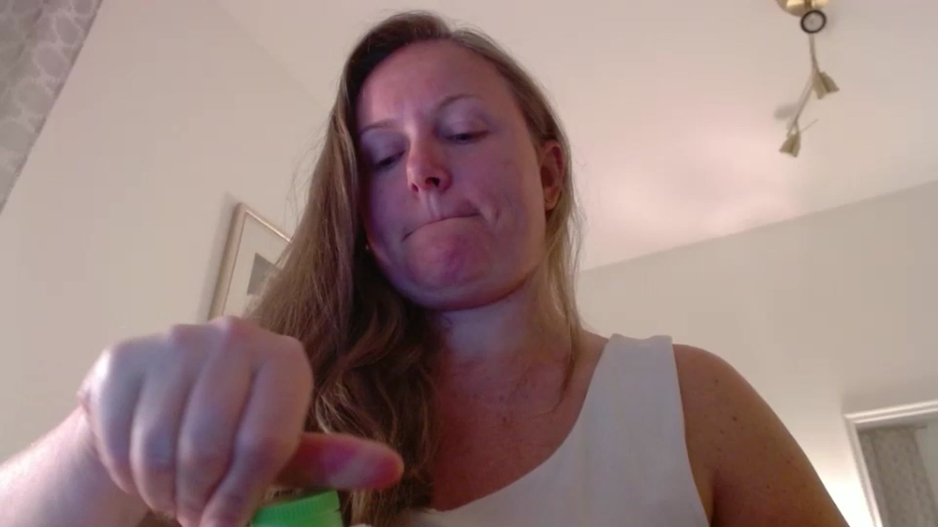 Gallery image thumbnail from JustLily's myfreecams stream on, 05/09/2025, 24:07 image 1 of 20