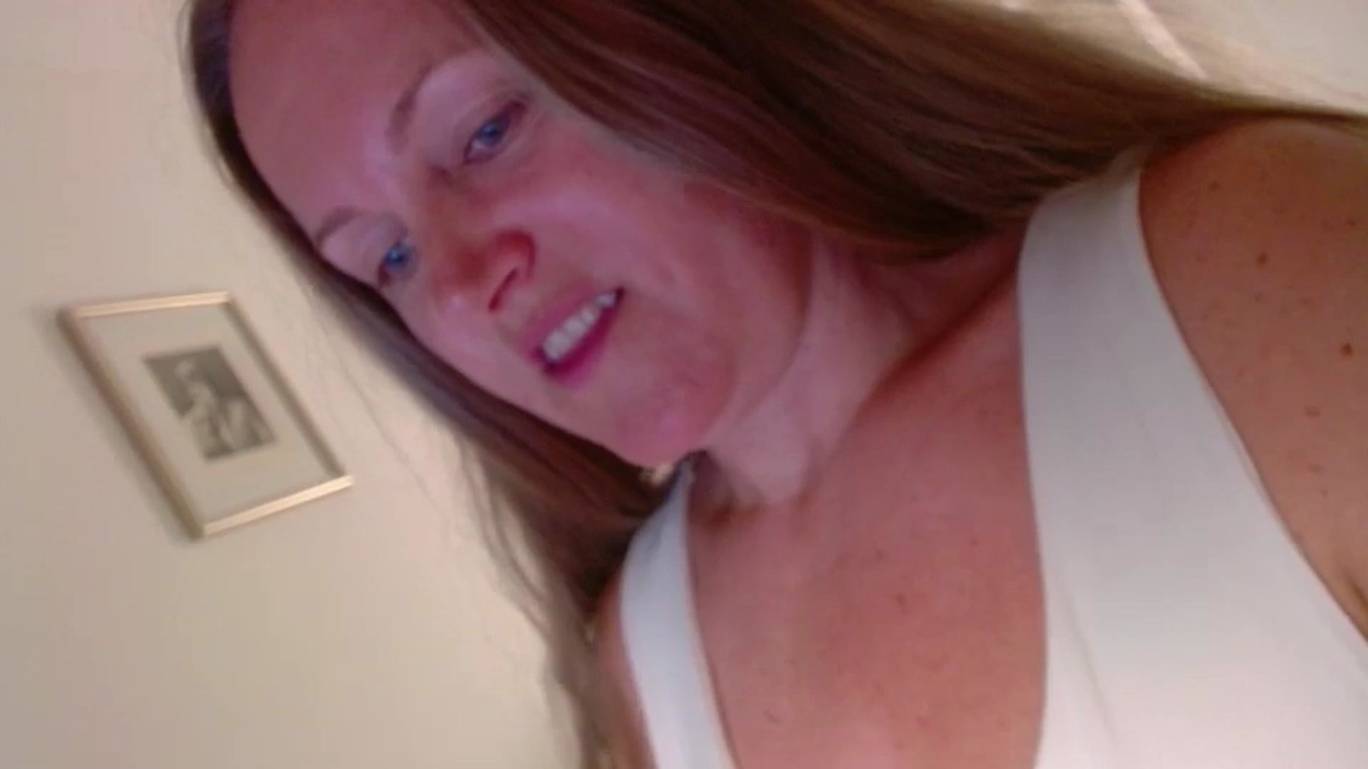 Gallery image thumbnail from JustLily's myfreecams stream on, 05/09/2025, 20:46 image 5 of 20