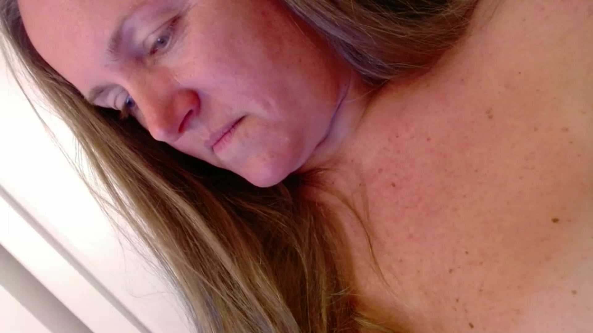 Gallery image thumbnail from JustLily's myfreecams stream on, 05/09/2025, 21:13 image 8 of 20