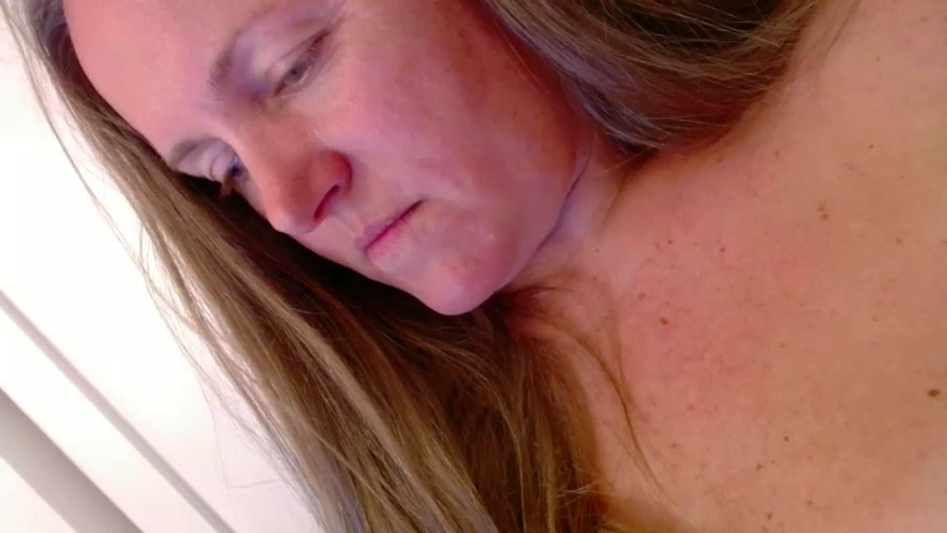 Gallery image thumbnail from JustLily's myfreecams stream on, 05/09/2025, 21:13 image 2 of 20