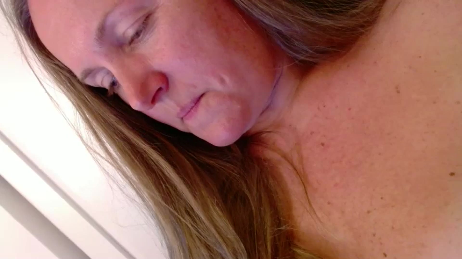 Gallery image thumbnail from JustLily's myfreecams stream on, 05/09/2025, 21:13 image 5 of 20