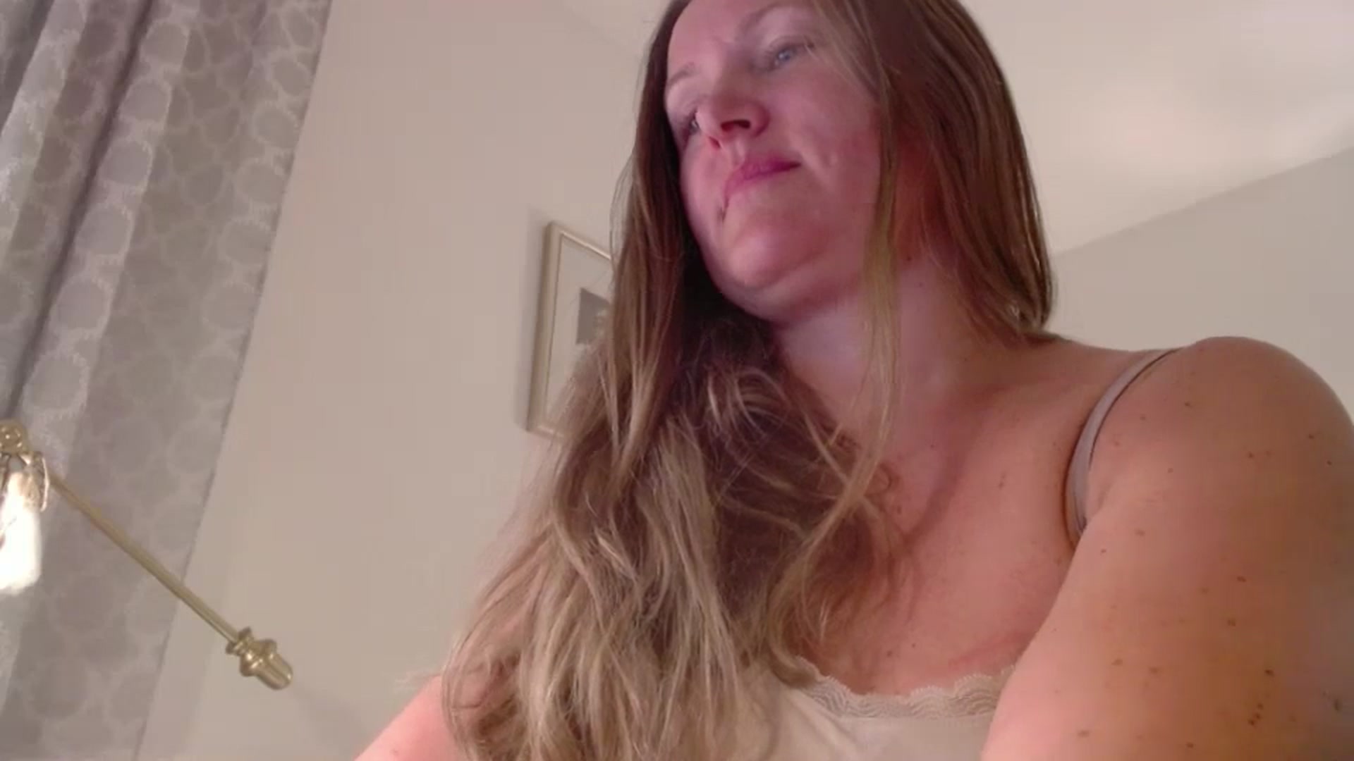 Gallery image thumbnail from JustLily's myfreecams stream on, 05/11/2025, 24:38 image 10 of 20