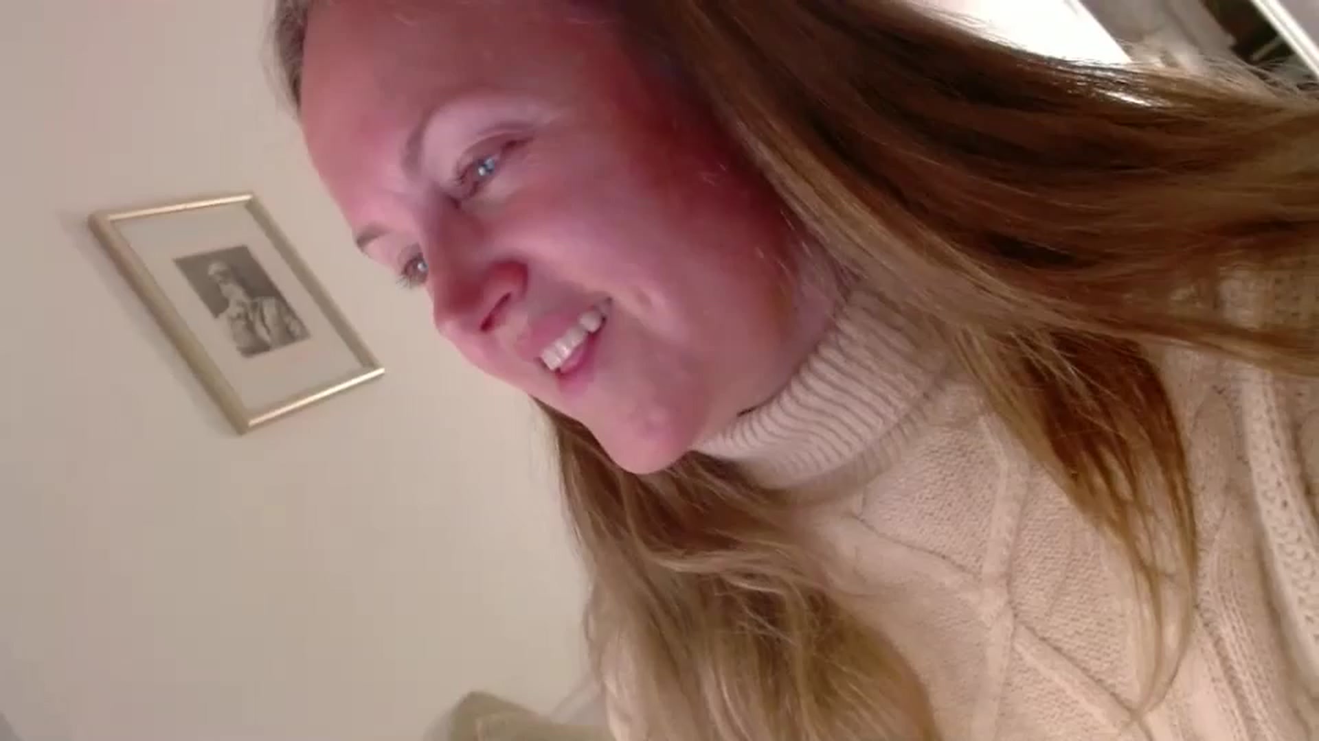 Gallery image thumbnail from JustLily's myfreecams stream on, 05/11/2025, 24:38 image 8 of 20