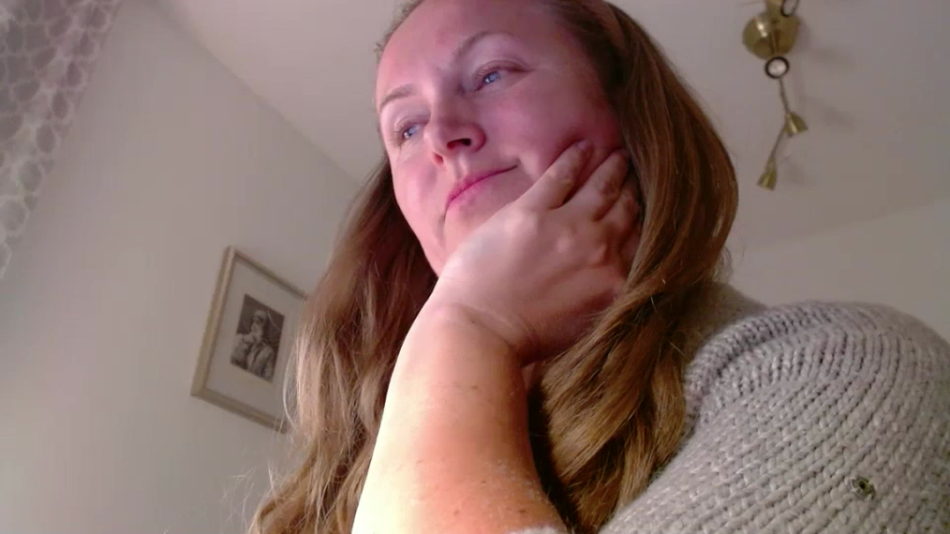 Gallery image thumbnail from JustLily's myfreecams stream on, 05/15/2025, 22:36 image 12 of 20
