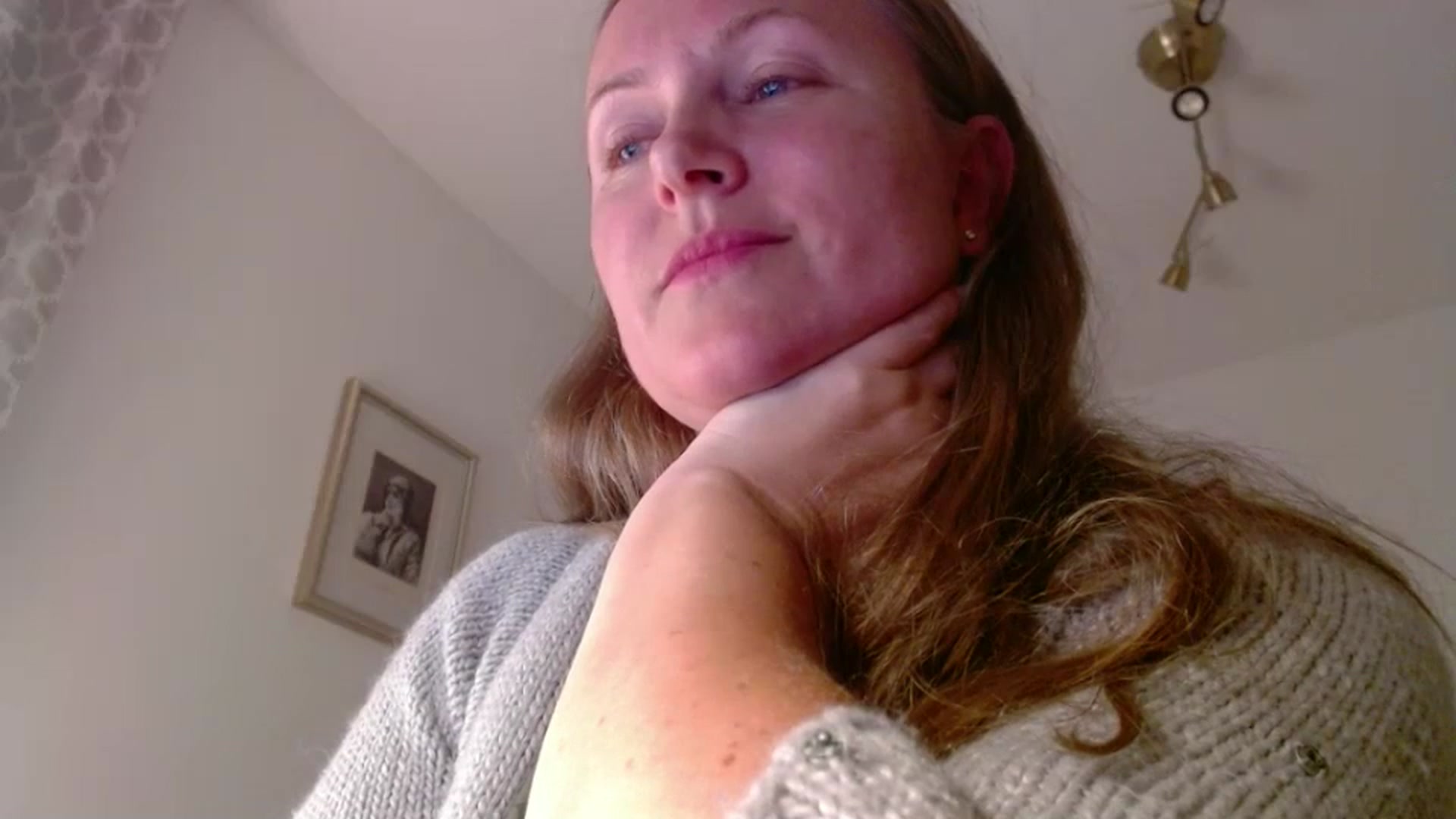 Gallery image thumbnail from JustLily's myfreecams stream on, 05/15/2025, 22:36 image 7 of 20
