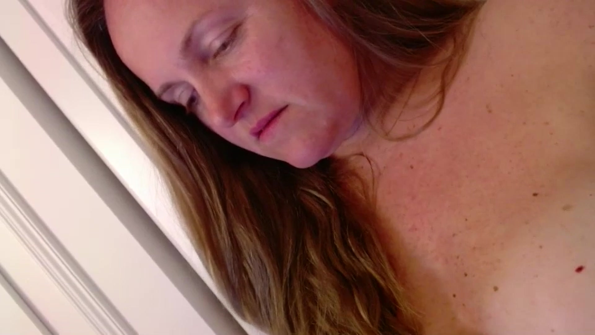 Gallery image thumbnail from JustLily's myfreecams stream on, 05/16/2025, 24:25 image 12 of 20