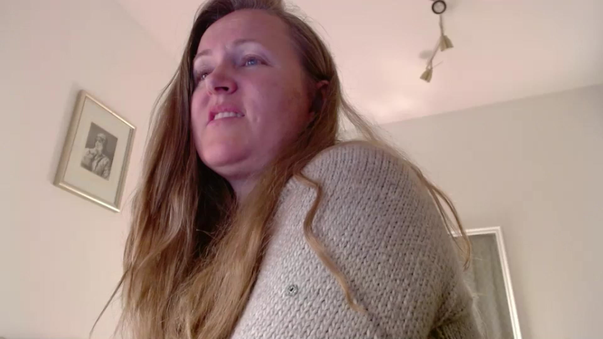 Gallery image thumbnail from JustLily's myfreecams stream on, 05/16/2025, 01:36 image 12 of 20