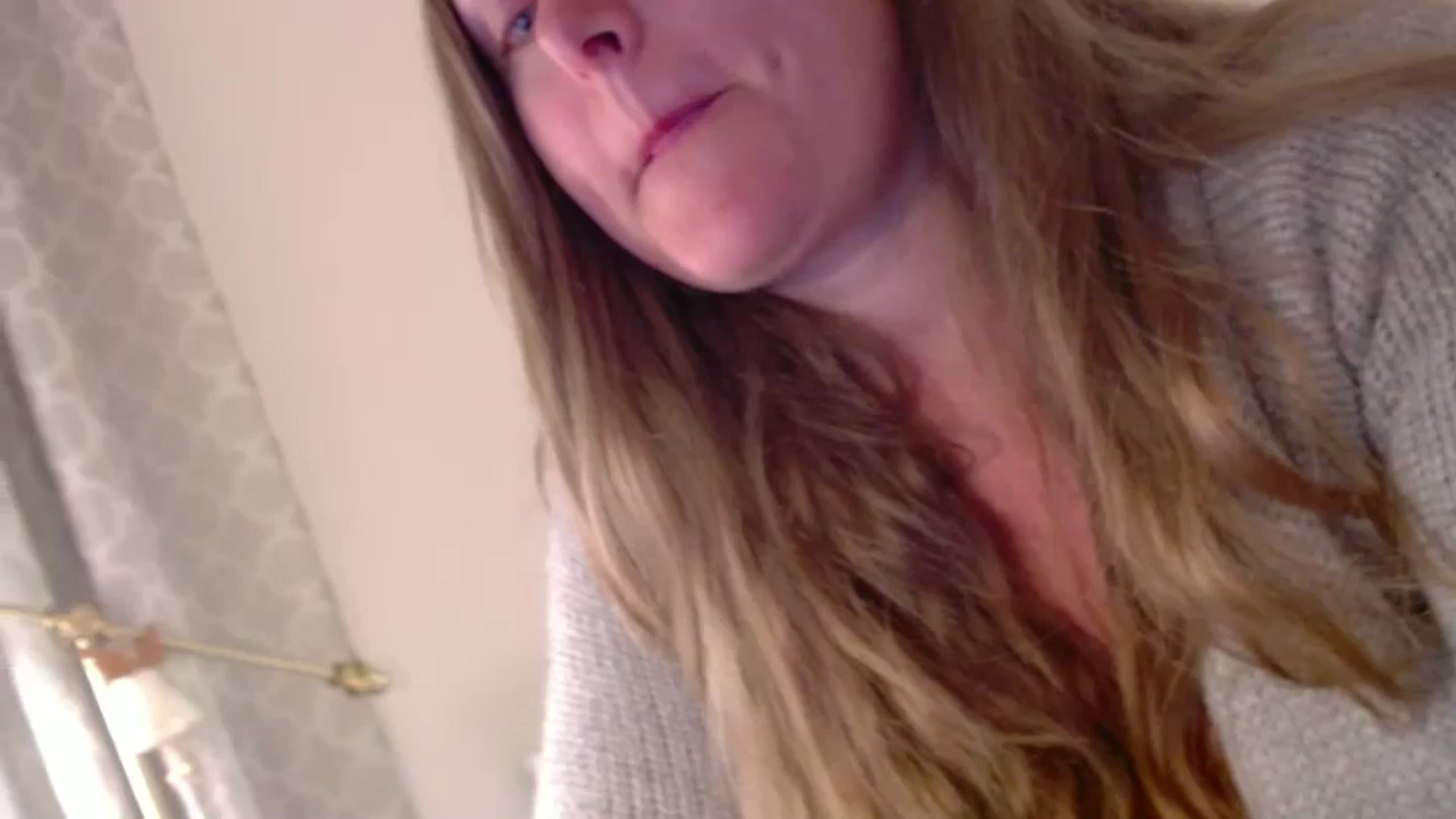 Gallery image thumbnail from JustLily's myfreecams stream on, 05/16/2025, 01:36 image 8 of 20