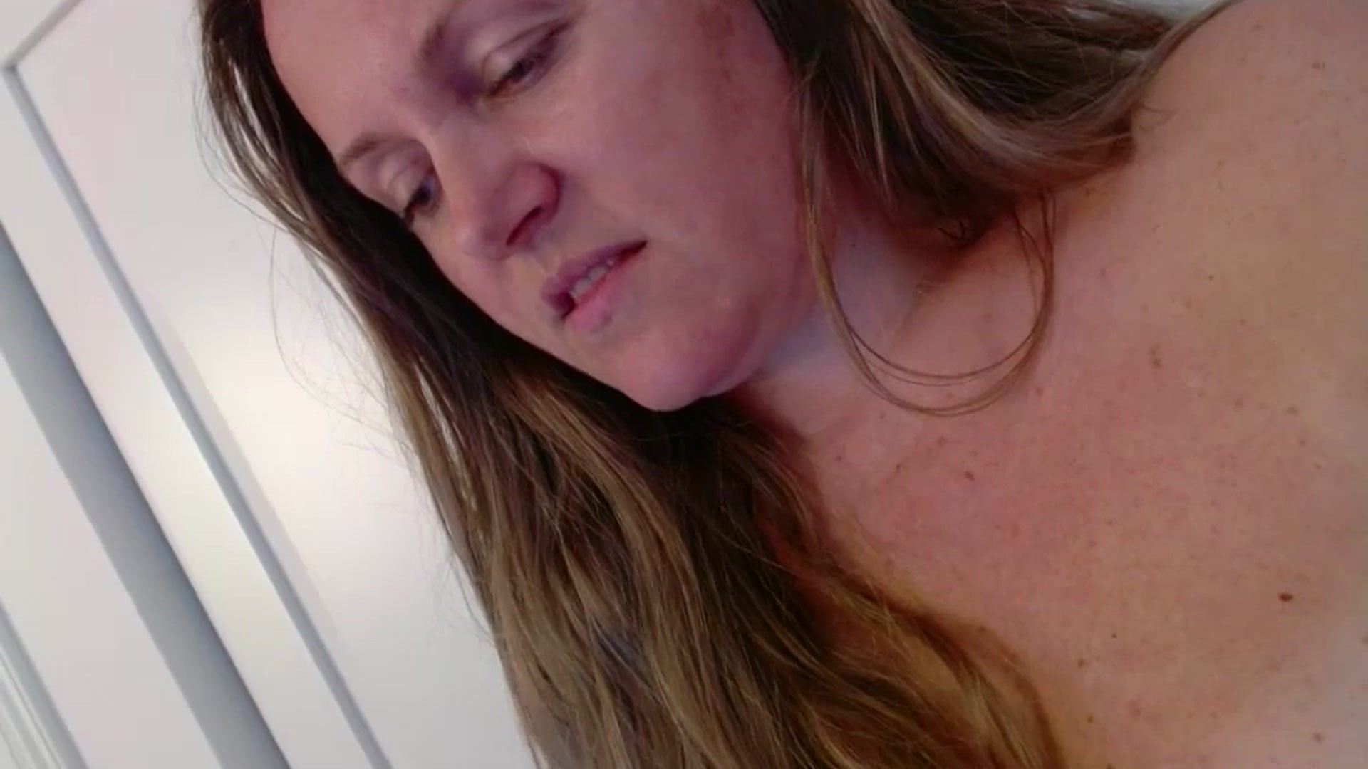 Gallery image thumbnail from JustLily's myfreecams stream on, 05/21/2025, 15:31 image 18 of 20