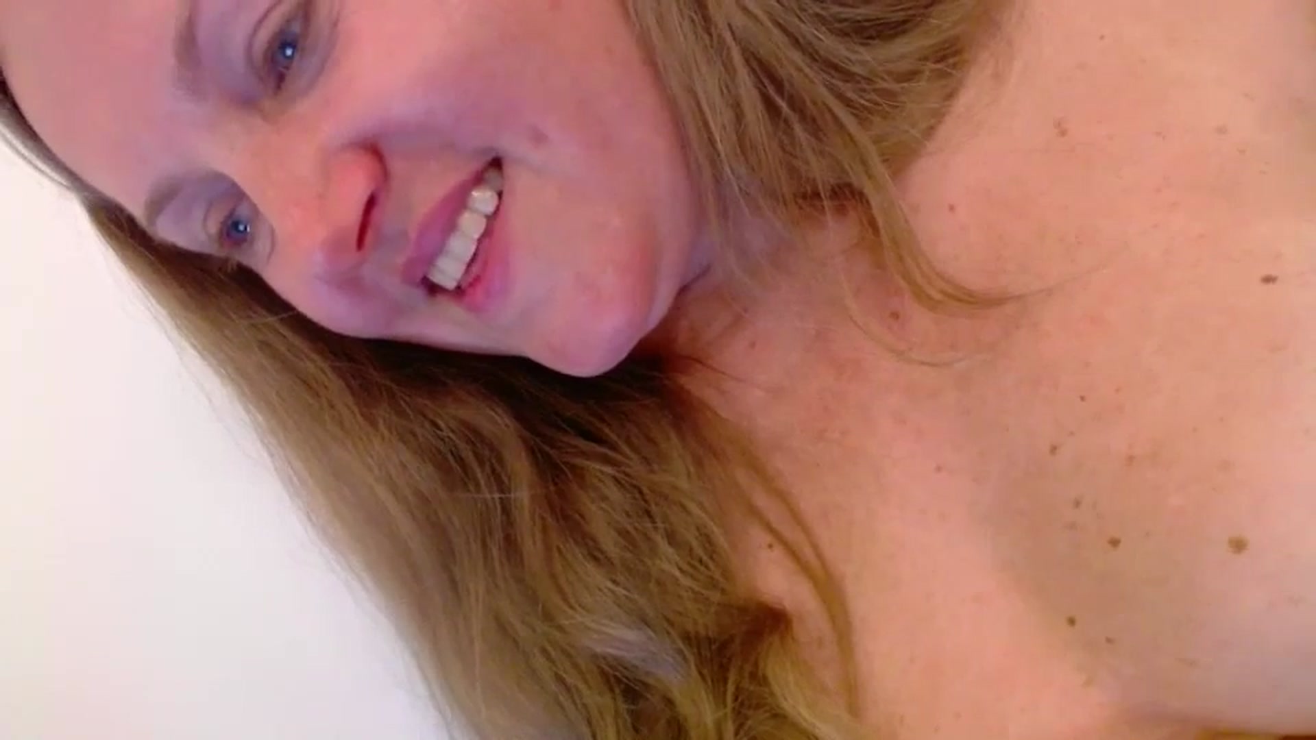 Gallery image thumbnail from JustLily's myfreecams stream on, 06/02/2025, 23:16 image 18 of 20