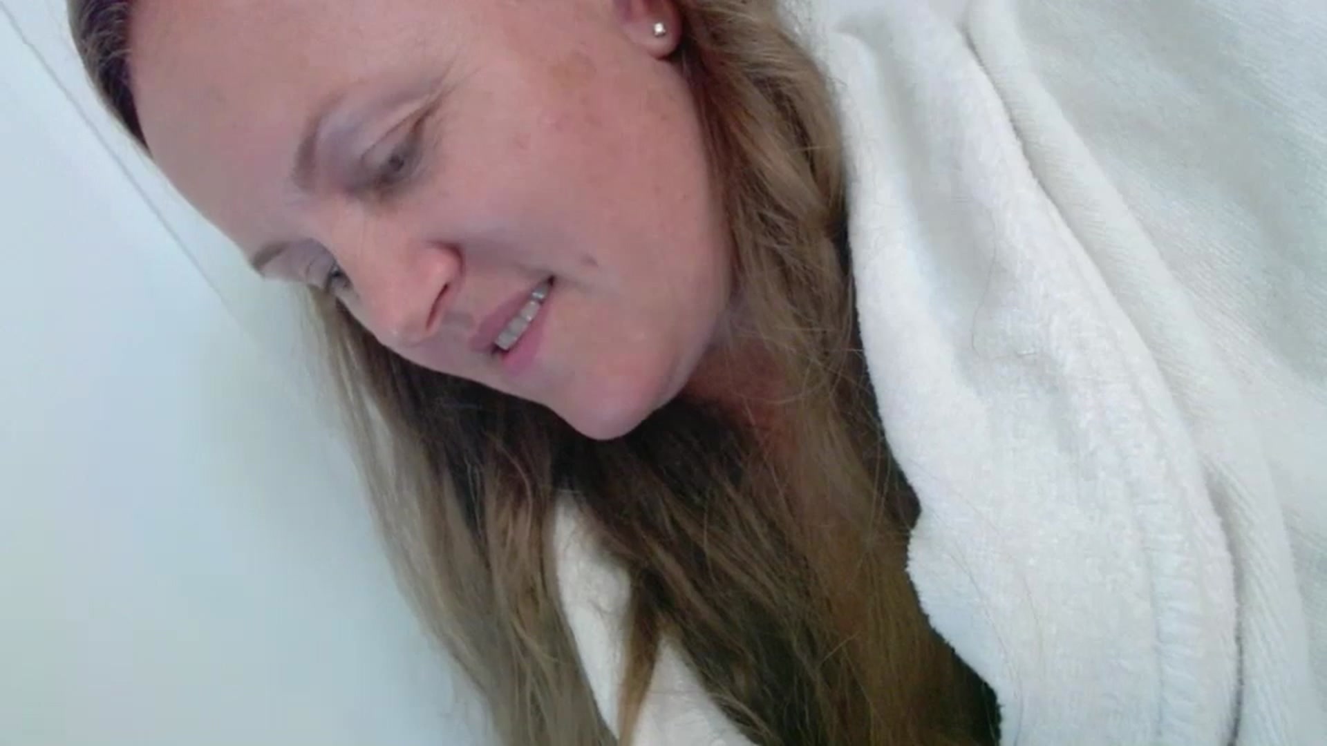 Gallery image thumbnail from JustLily's myfreecams stream on, 06/09/2025, 15:05 image 2 of 20