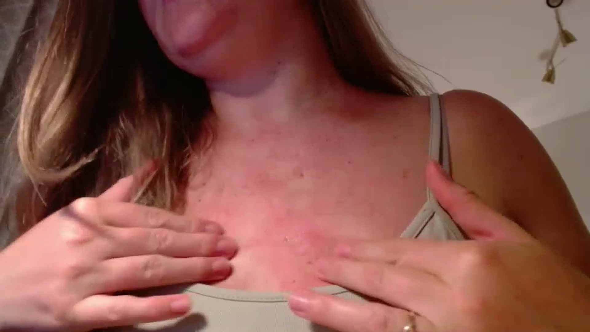 Gallery image thumbnail from JustLily's myfreecams stream on, 06/11/2025, 23:06 image 4 of 20
