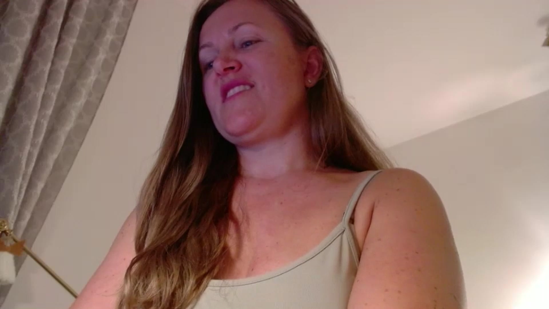 Gallery image thumbnail from JustLily's myfreecams stream on, 06/11/2025, 23:06 image 19 of 20