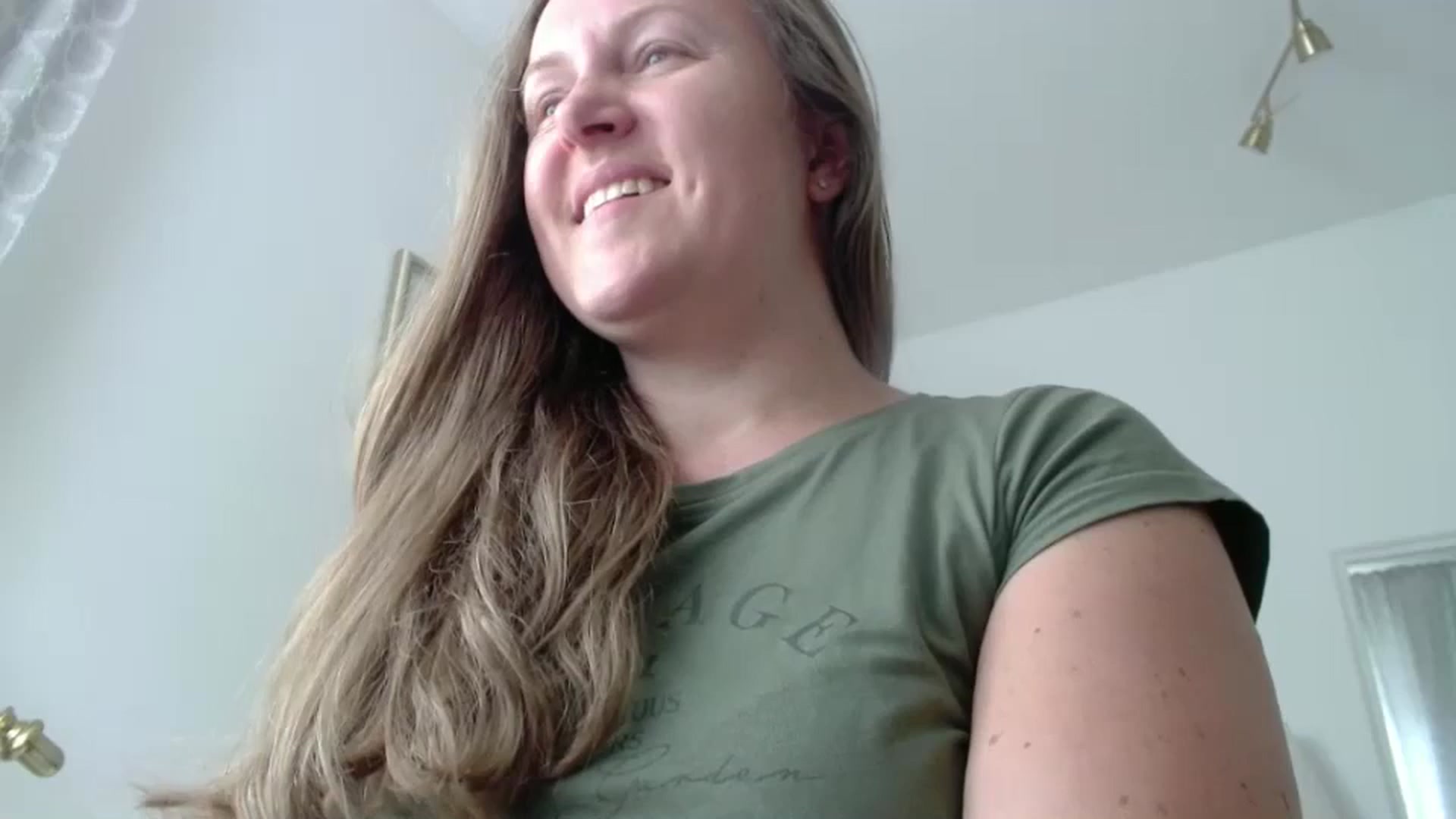 Gallery image thumbnail from JustLily's myfreecams stream on, 06/12/2025, 13:00 image 1 of 20