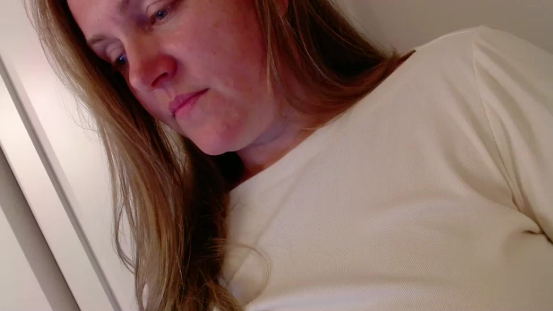 Gallery image thumbnail from JustLily's myfreecams stream on, 06/17/2025, 22:28 image 13 of 20