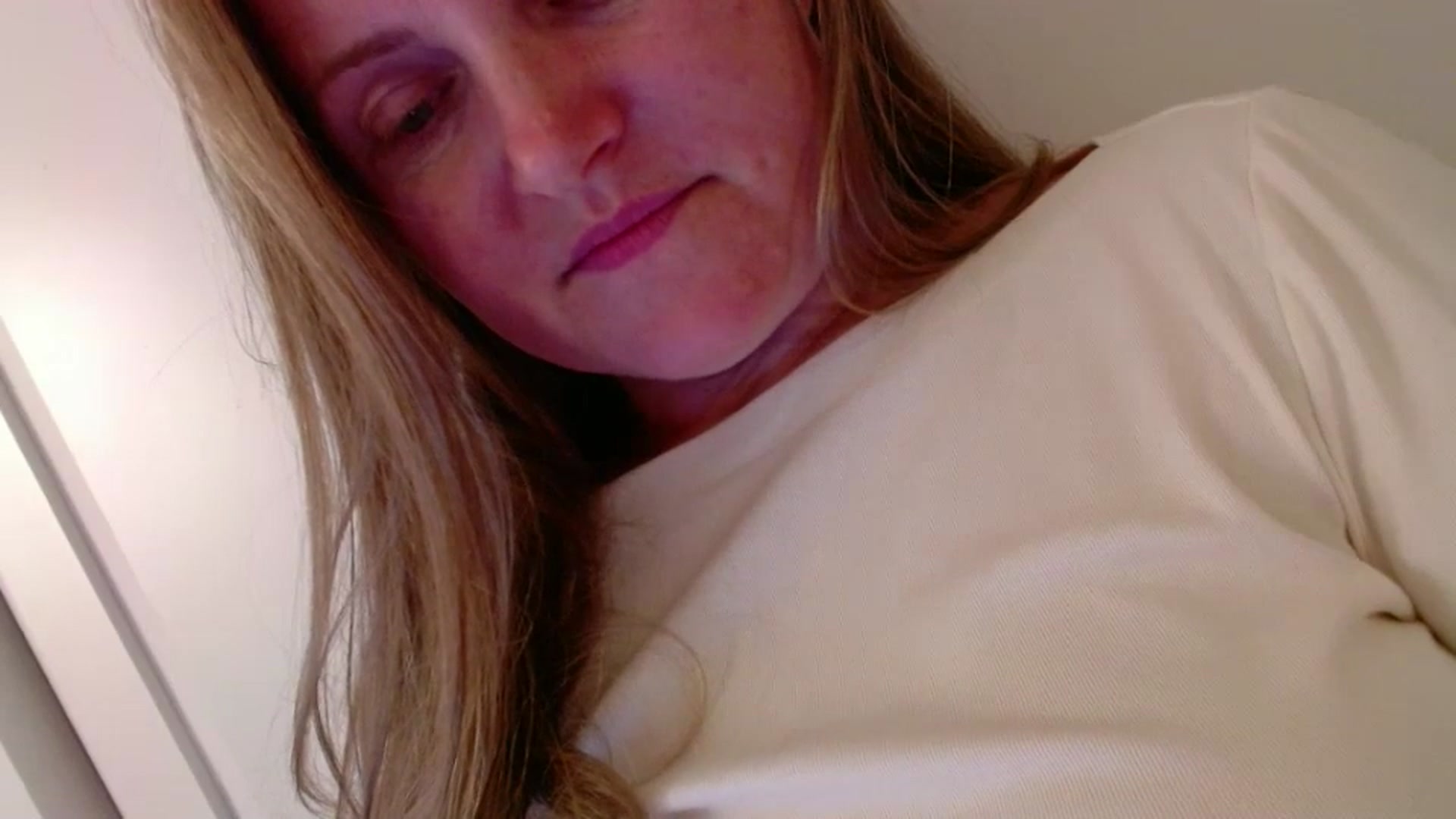 Gallery image thumbnail from JustLily's myfreecams stream on, 06/17/2025, 22:28 image 12 of 20