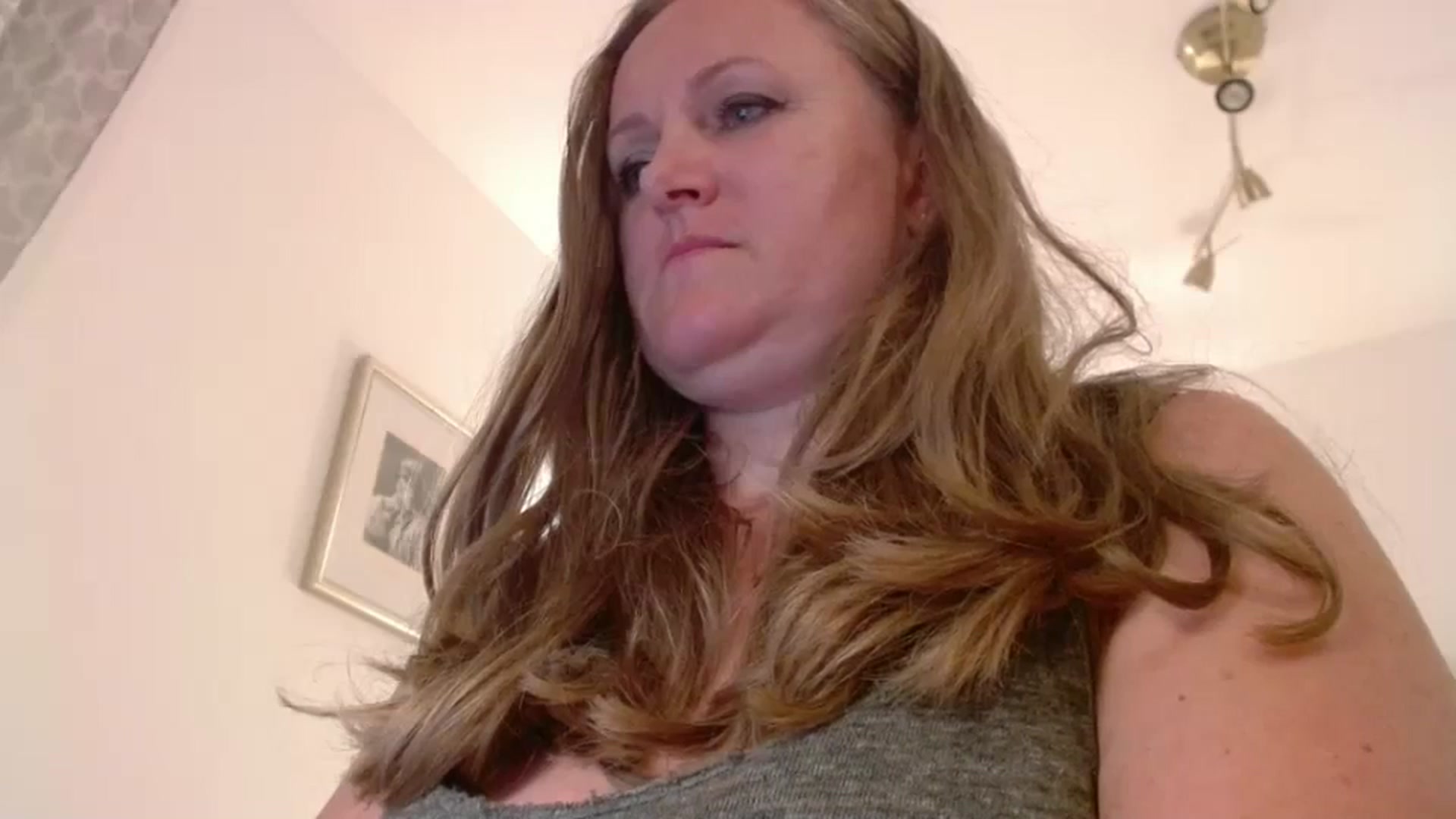 Gallery image thumbnail from JustLily's myfreecams stream on, 07/21/2025, 22:04 image 11 of 20