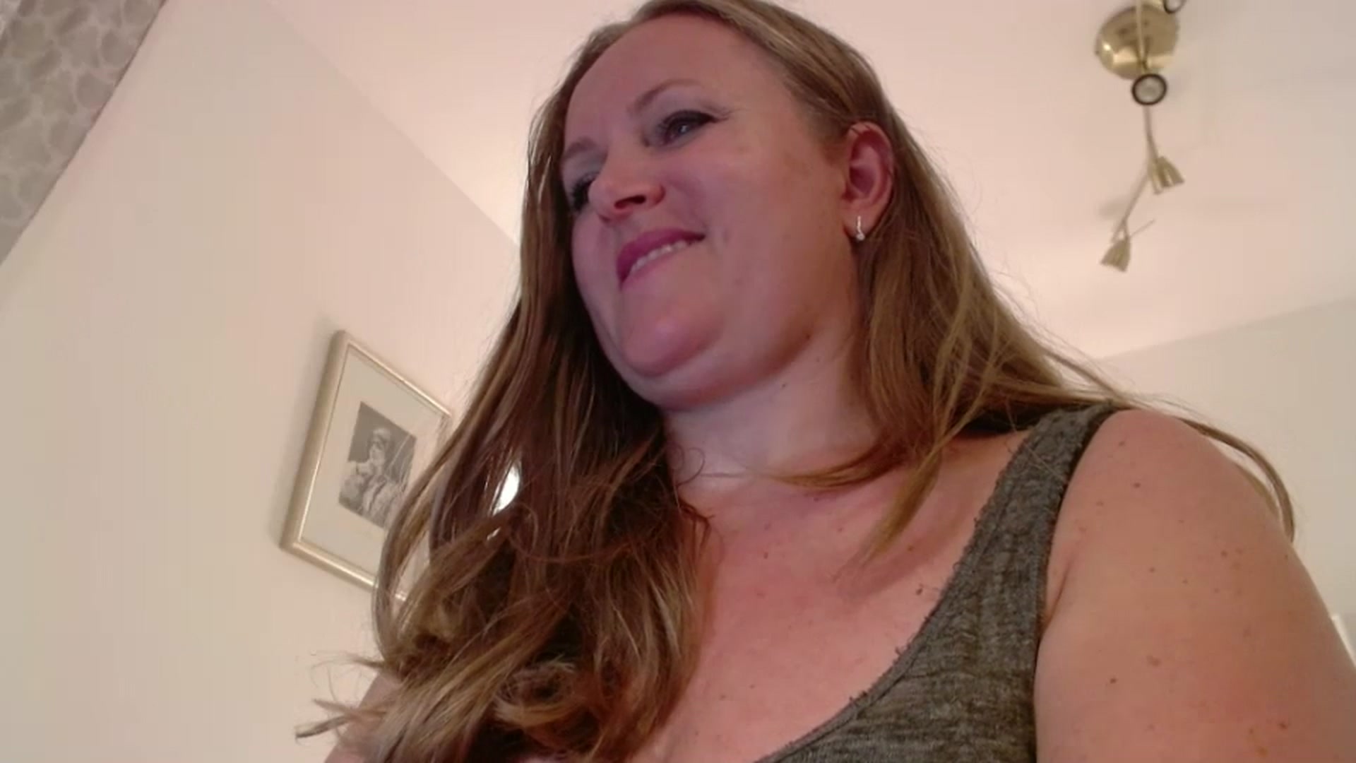 Gallery image thumbnail from JustLily's myfreecams stream on, 07/21/2025, 22:04 image 19 of 20