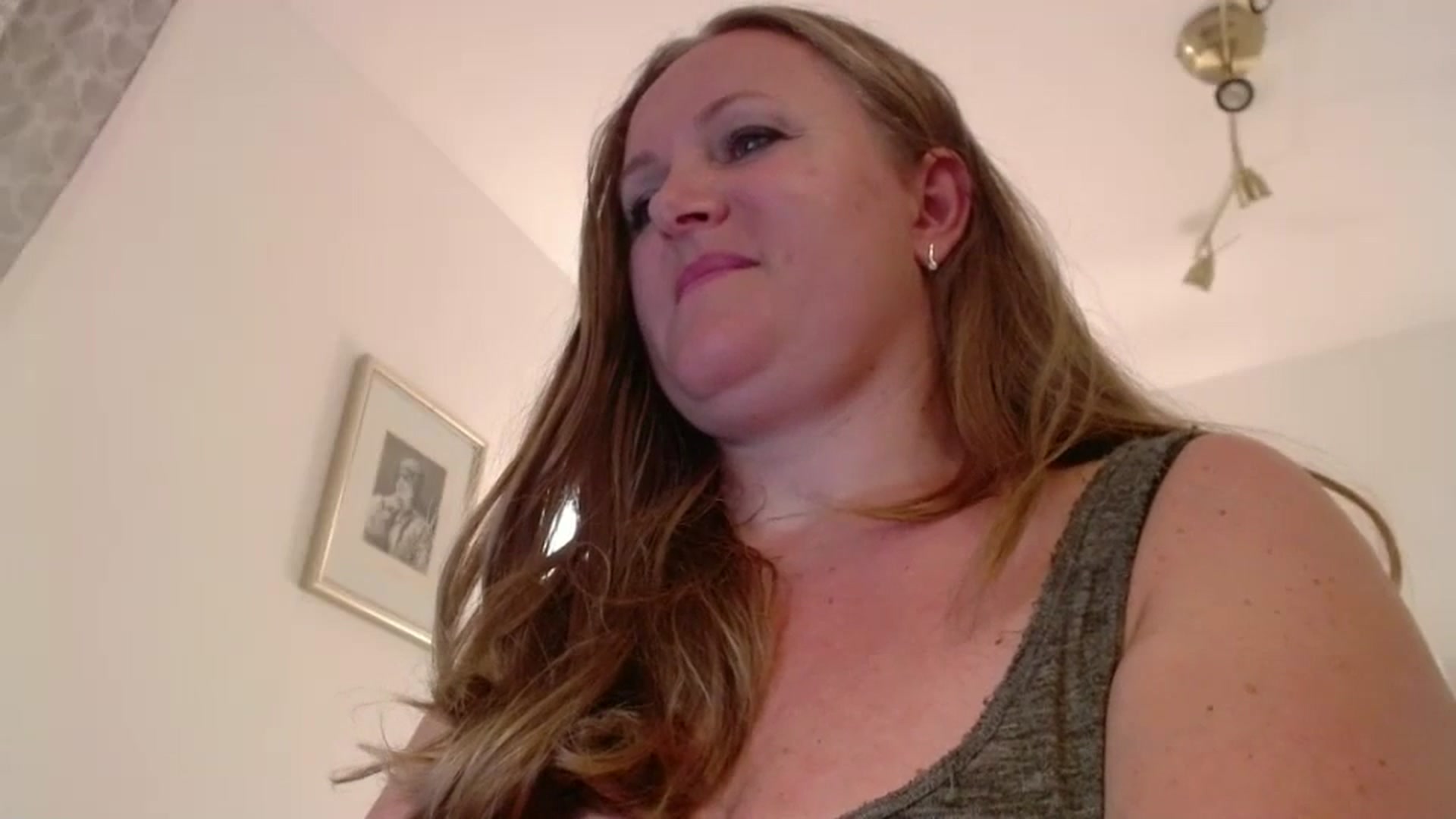 Gallery image thumbnail from JustLily's myfreecams stream on, 07/21/2025, 22:04 image 18 of 20