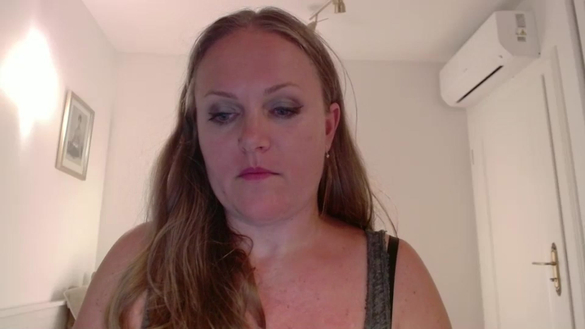 Gallery image thumbnail from JustLily's myfreecams stream on, 07/21/2025, 22:04 image 3 of 20