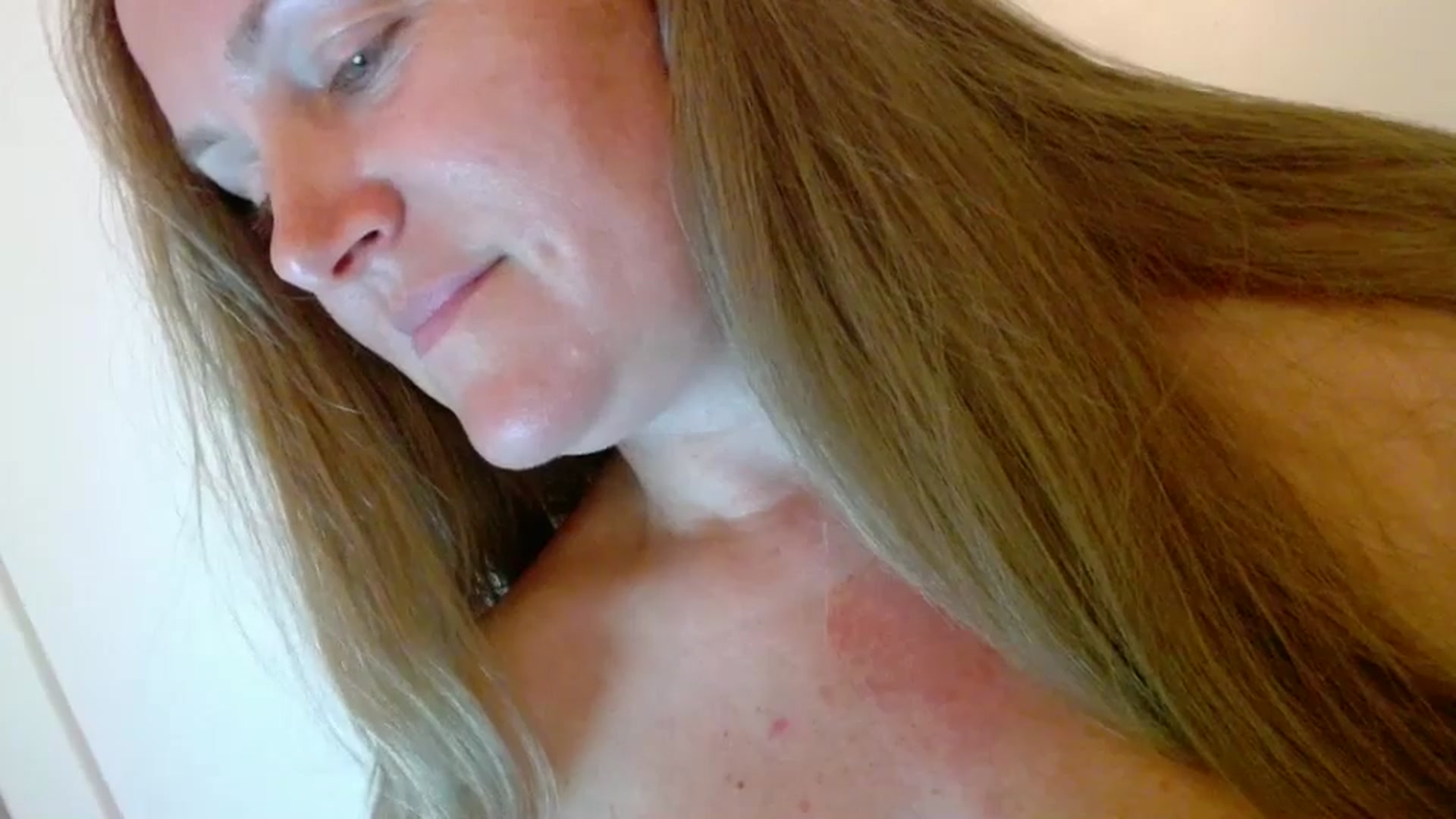 Gallery image thumbnail from JustLily's myfreecams stream on, 08/04/2025, 21:10 image 19 of 20