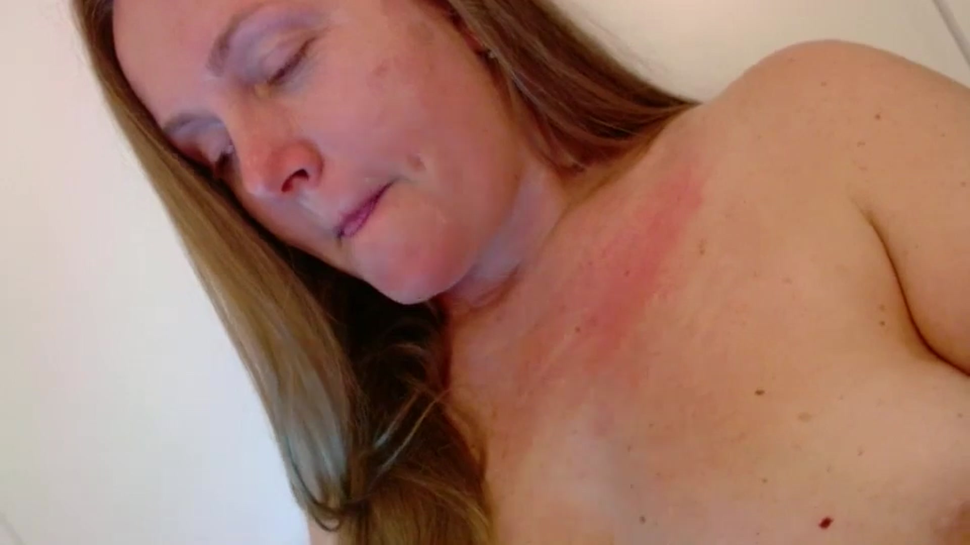 Gallery image thumbnail from JustLily's myfreecams stream on, 08/05/2025, 22:58 image 5 of 20