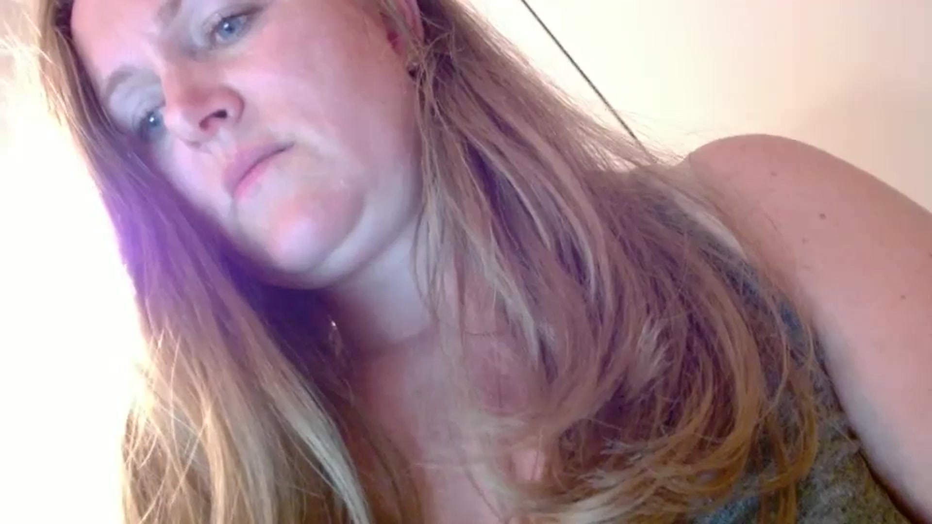 Gallery image thumbnail from JustLily's myfreecams stream on, 08/08/2025, 21:55 image 14 of 20