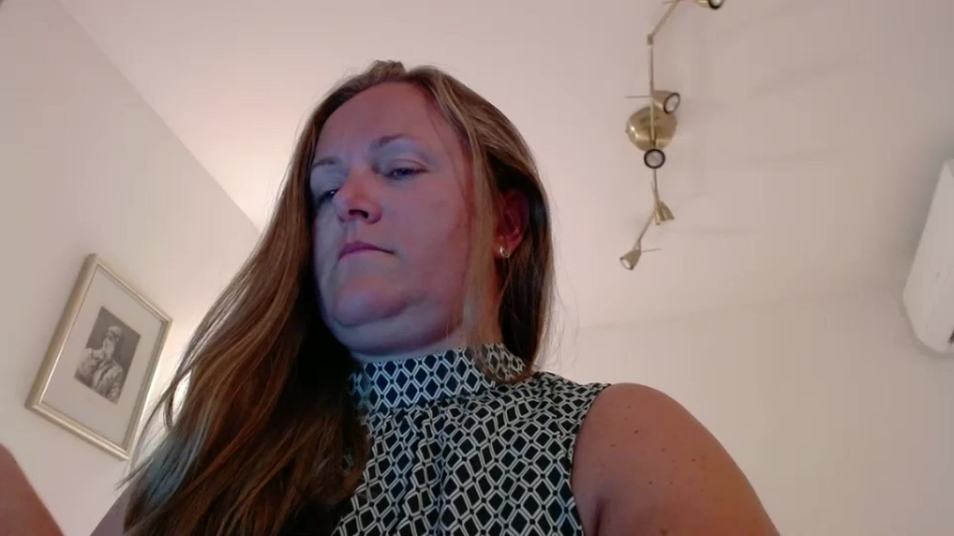 Gallery image thumbnail from JustLily's myfreecams stream on, 08/18/2025, 22:17 image 9 of 20