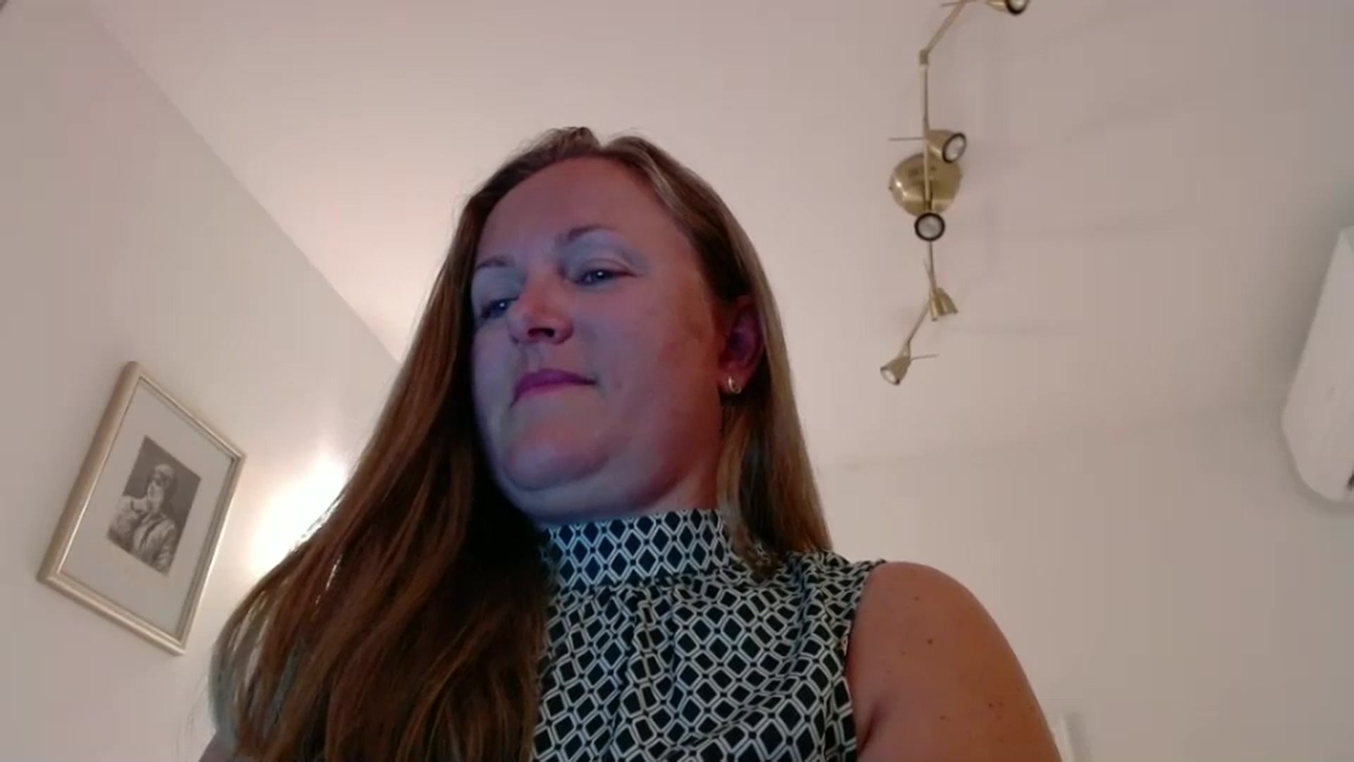 Gallery image thumbnail from JustLily's myfreecams stream on, 08/18/2025, 22:17 image 15 of 20