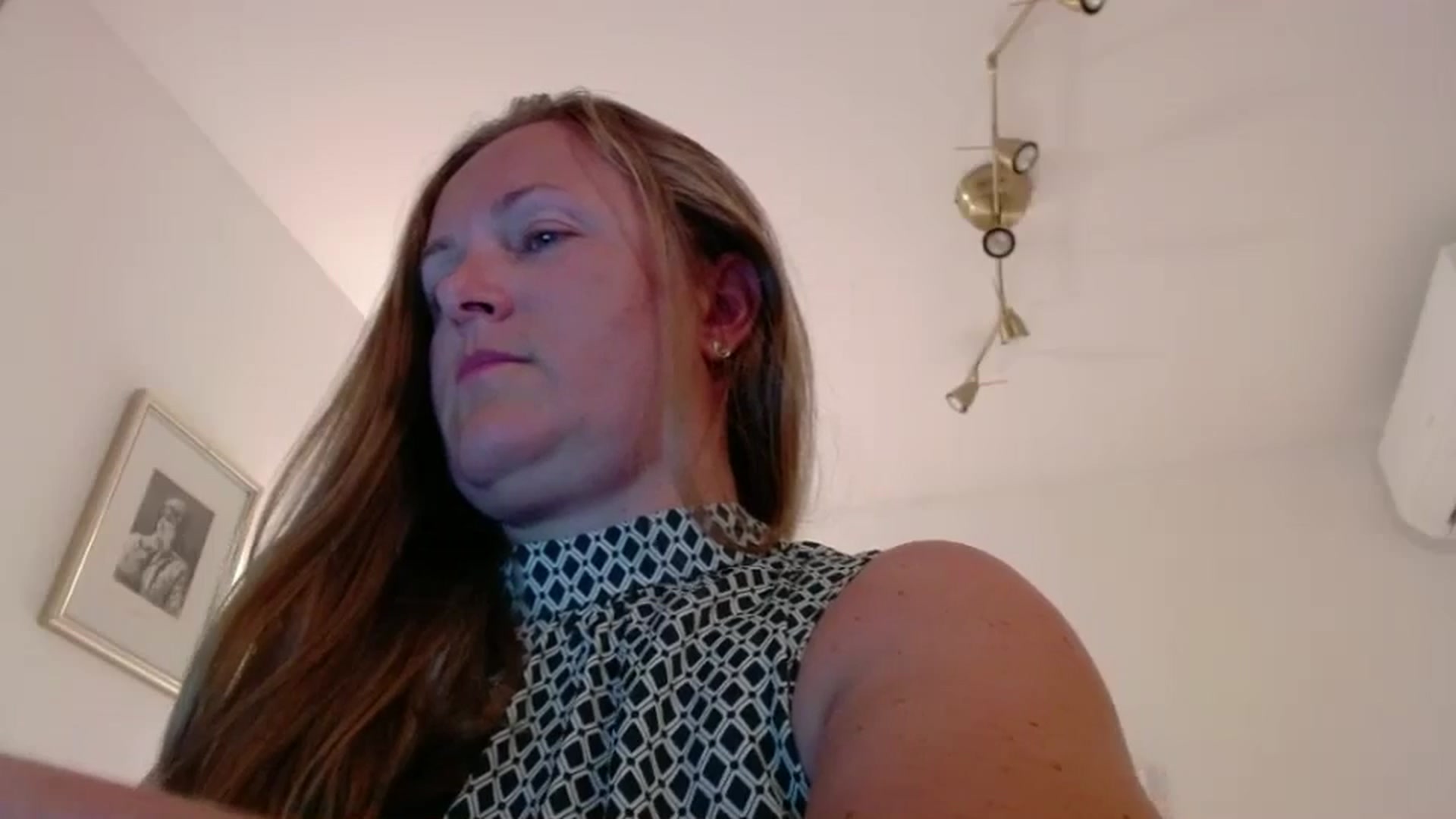 Gallery image thumbnail from JustLily's myfreecams stream on, 08/18/2025, 22:17 image 5 of 20