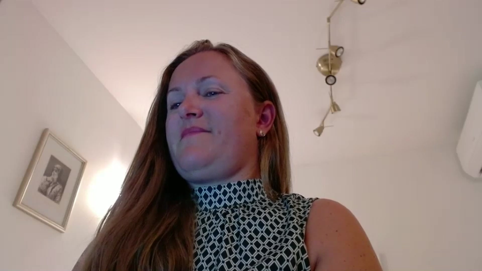 Gallery image thumbnail from JustLily's myfreecams stream on, 08/18/2025, 22:17 image 13 of 20