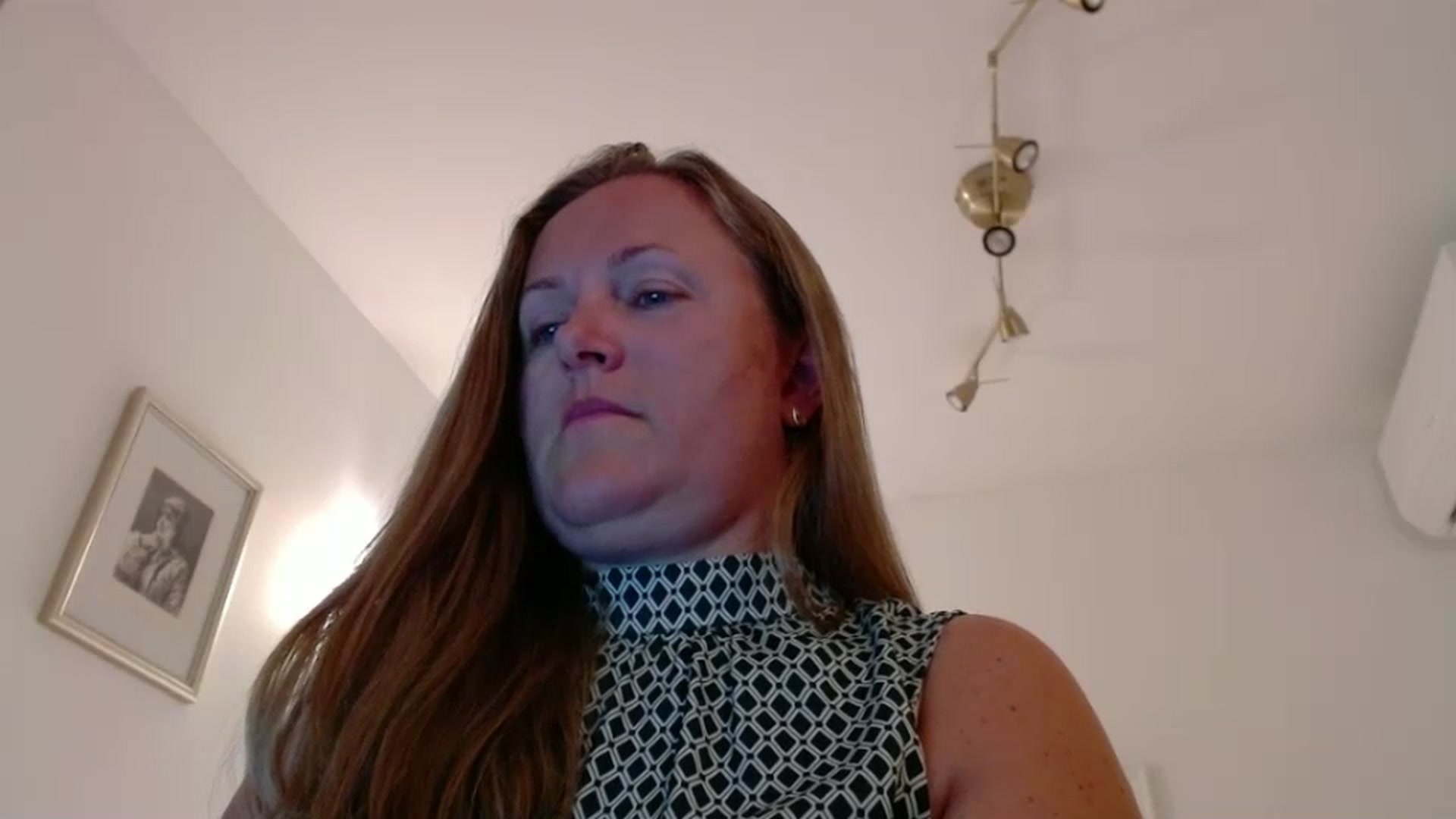 Gallery image thumbnail from JustLily's myfreecams stream on, 08/18/2025, 22:17 image 16 of 20