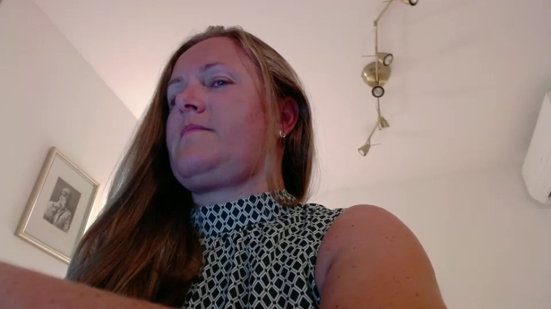 Gallery image thumbnail from JustLily's myfreecams stream on, 08/18/2025, 22:17 image 2 of 20