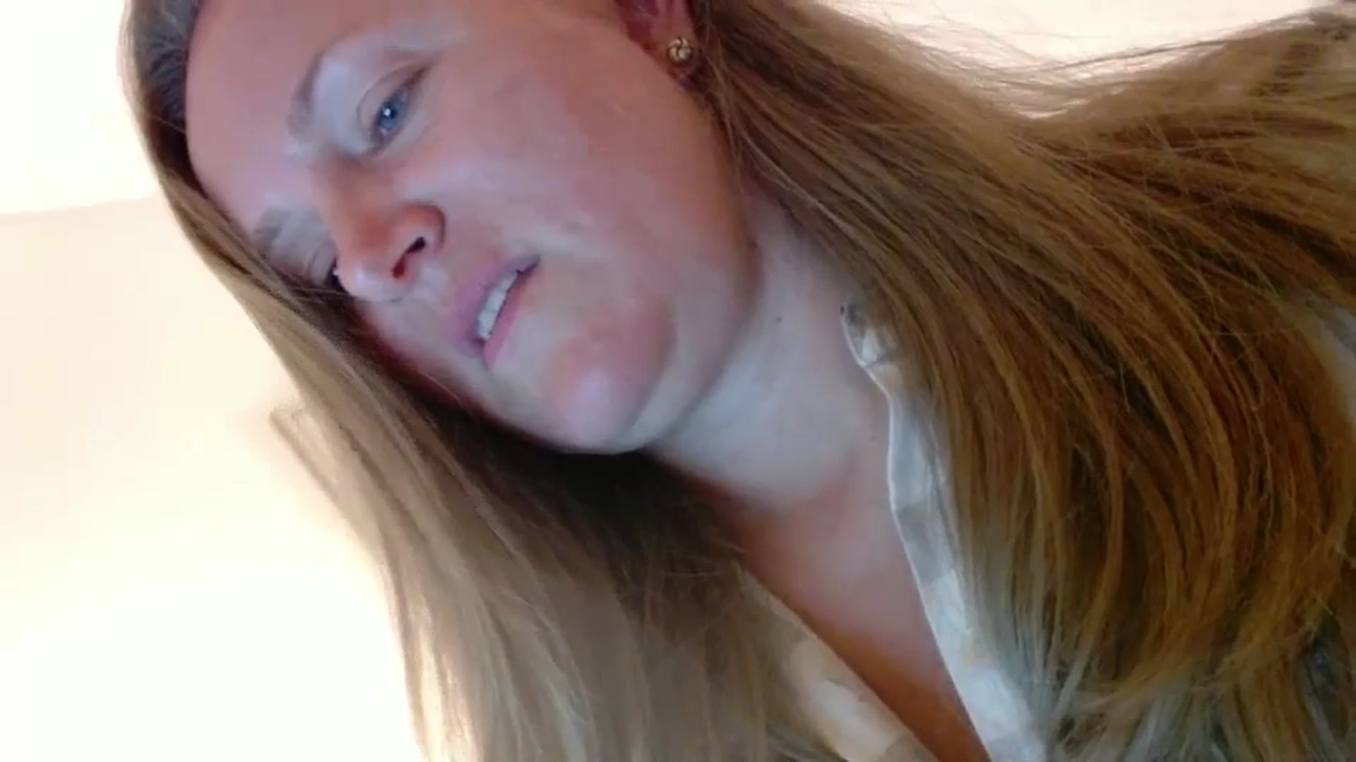 Gallery image thumbnail from JustLily's myfreecams stream on, 08/30/2025, 24:14 image 4 of 20