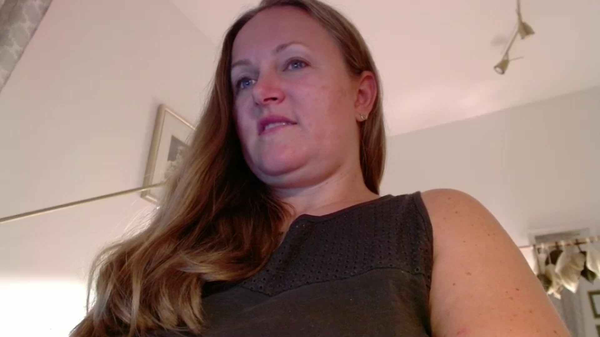 Gallery image thumbnail from JustLily's myfreecams stream on, 09/16/2025, 23:02 image 20 of 20