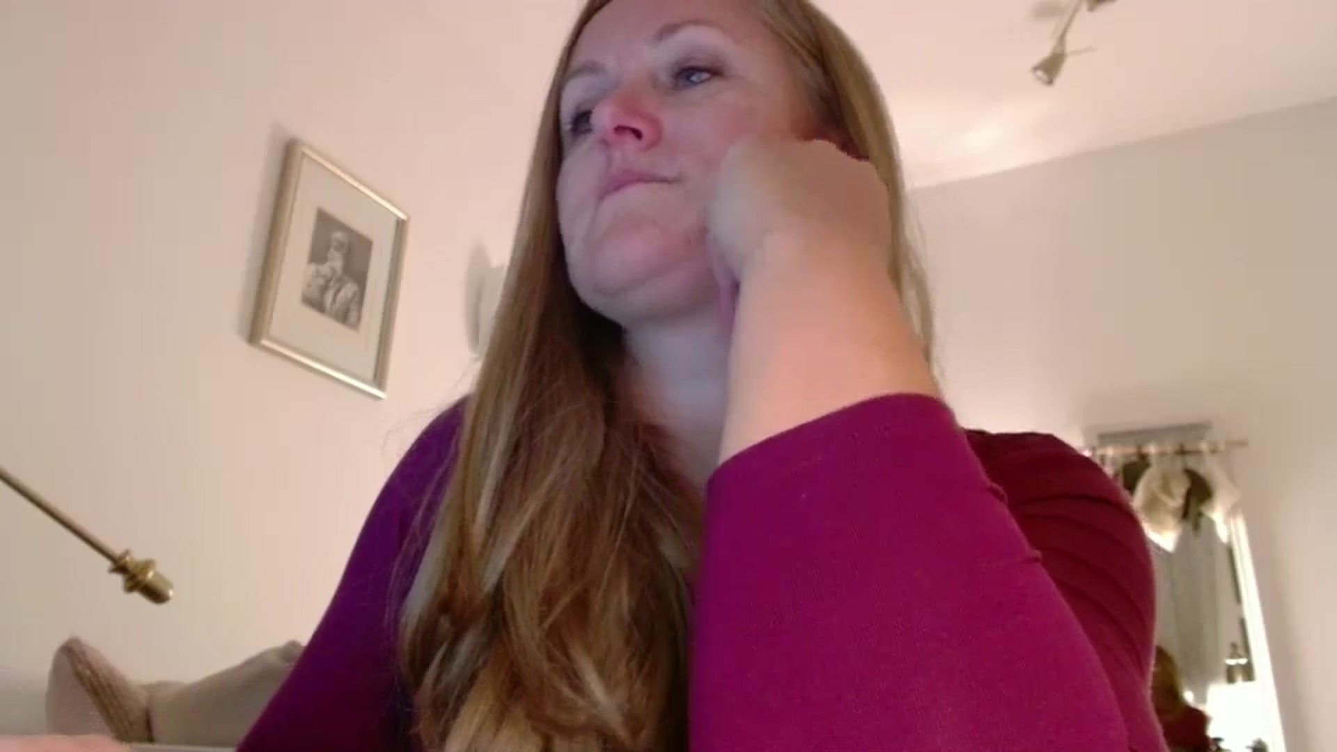 Gallery image thumbnail from JustLily's myfreecams stream on, 09/20/2025, 24:06 image 9 of 20