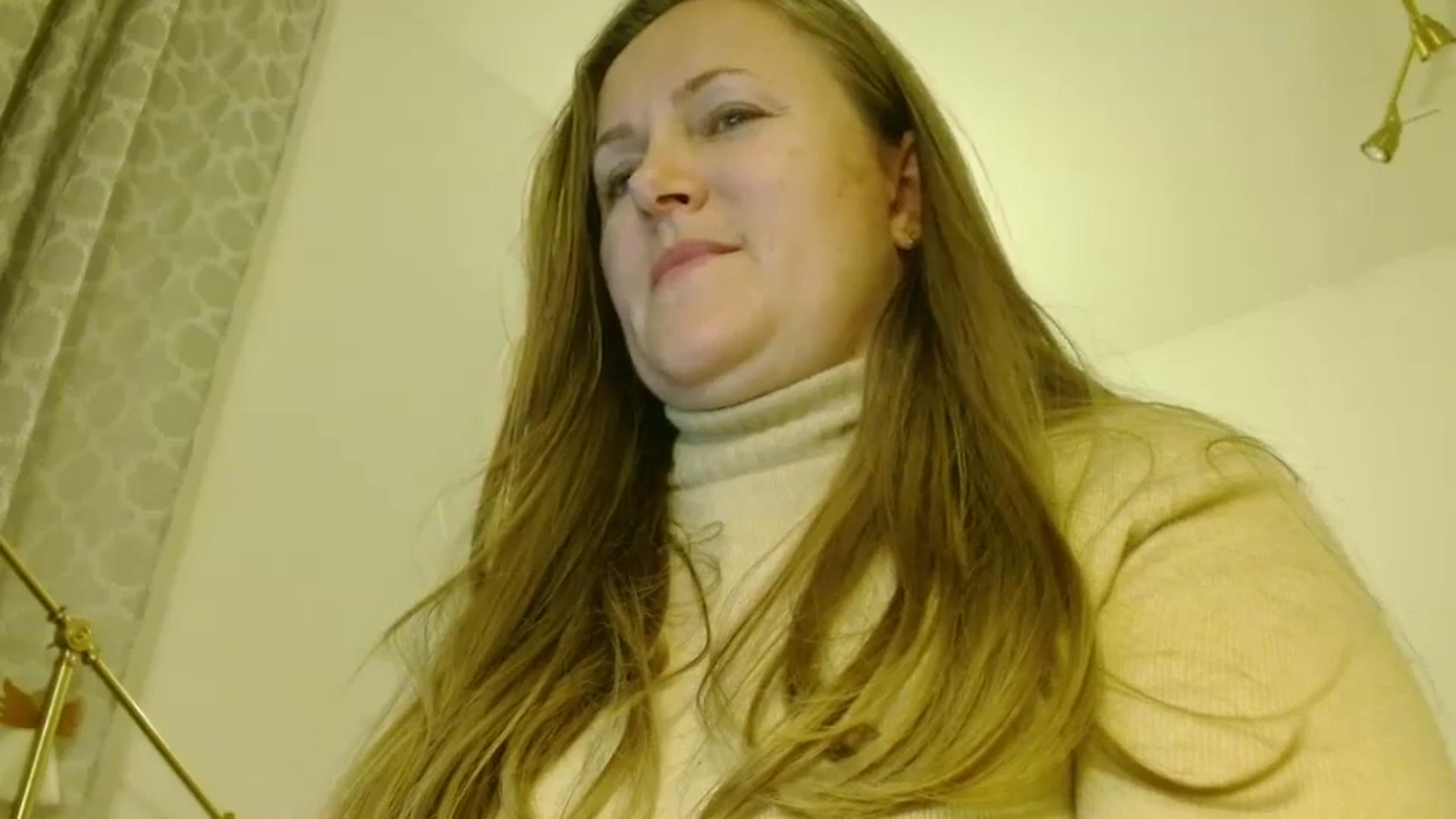 Gallery image thumbnail from JustLily's myfreecams stream on, 11/01/2025, 22:54 image 9 of 20
