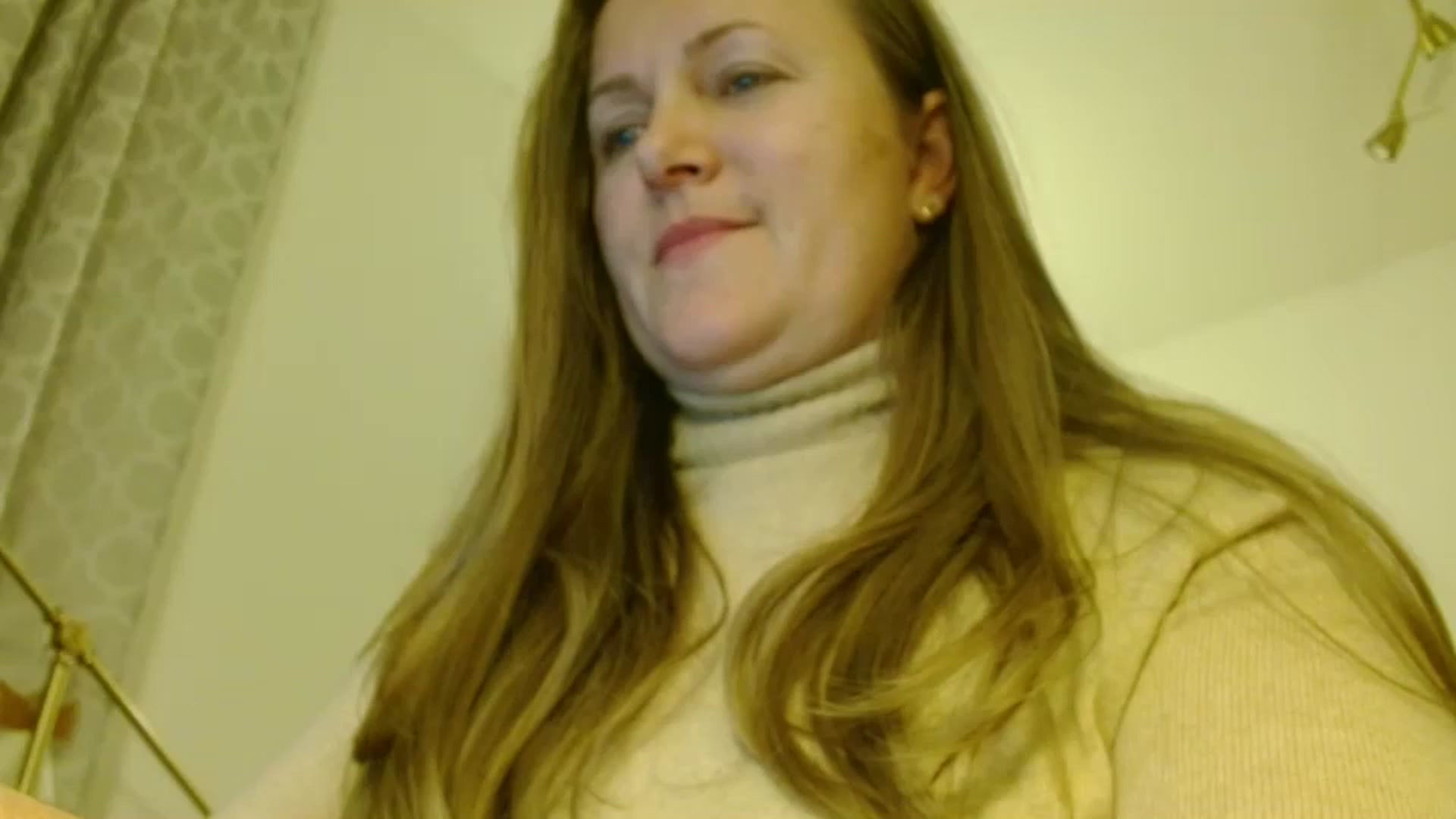 Gallery image thumbnail from JustLily's myfreecams stream on, 11/01/2025, 22:54 image 4 of 20