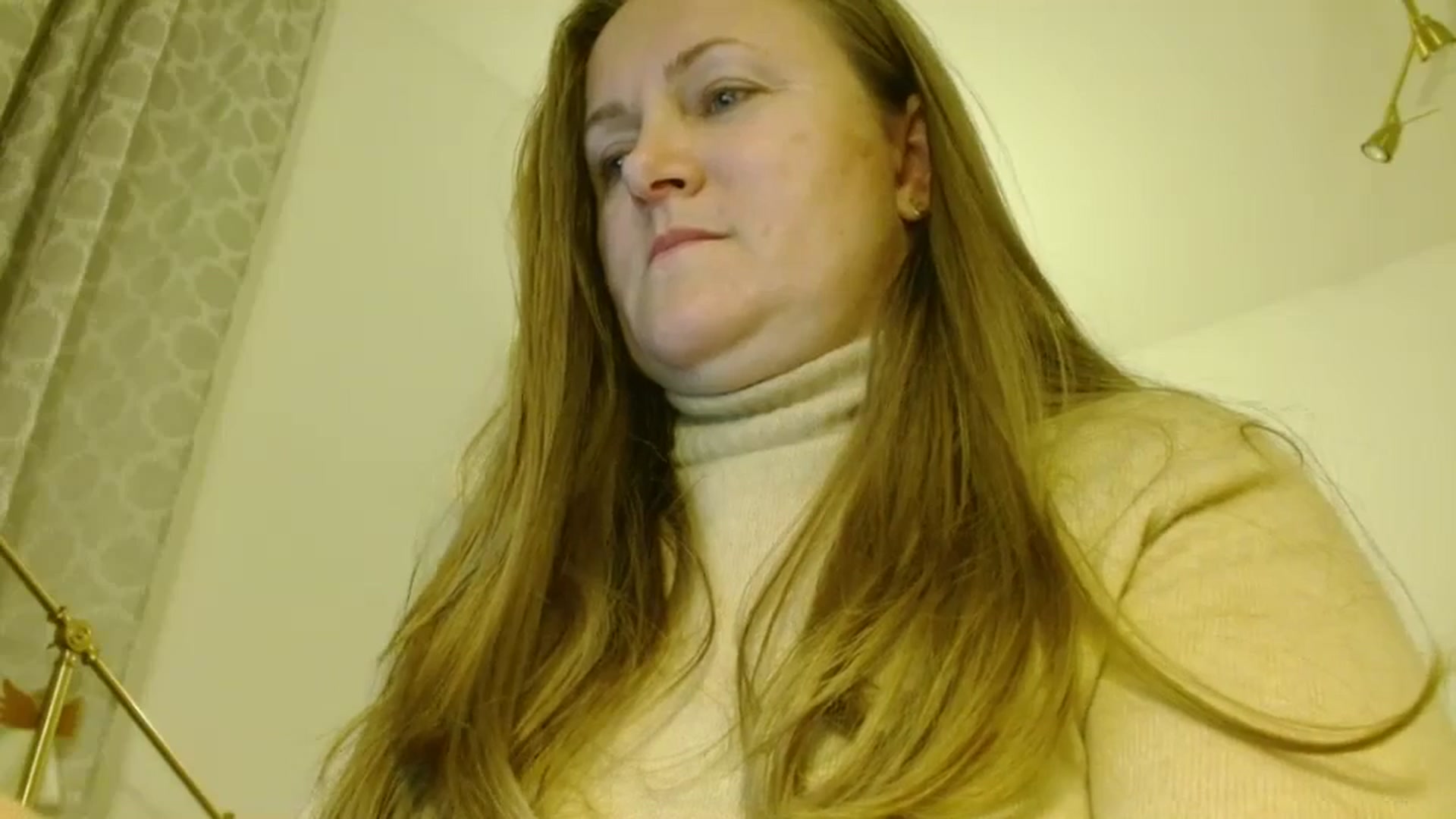 Gallery image thumbnail from JustLily's myfreecams stream on, 11/01/2025, 22:54 image 6 of 20