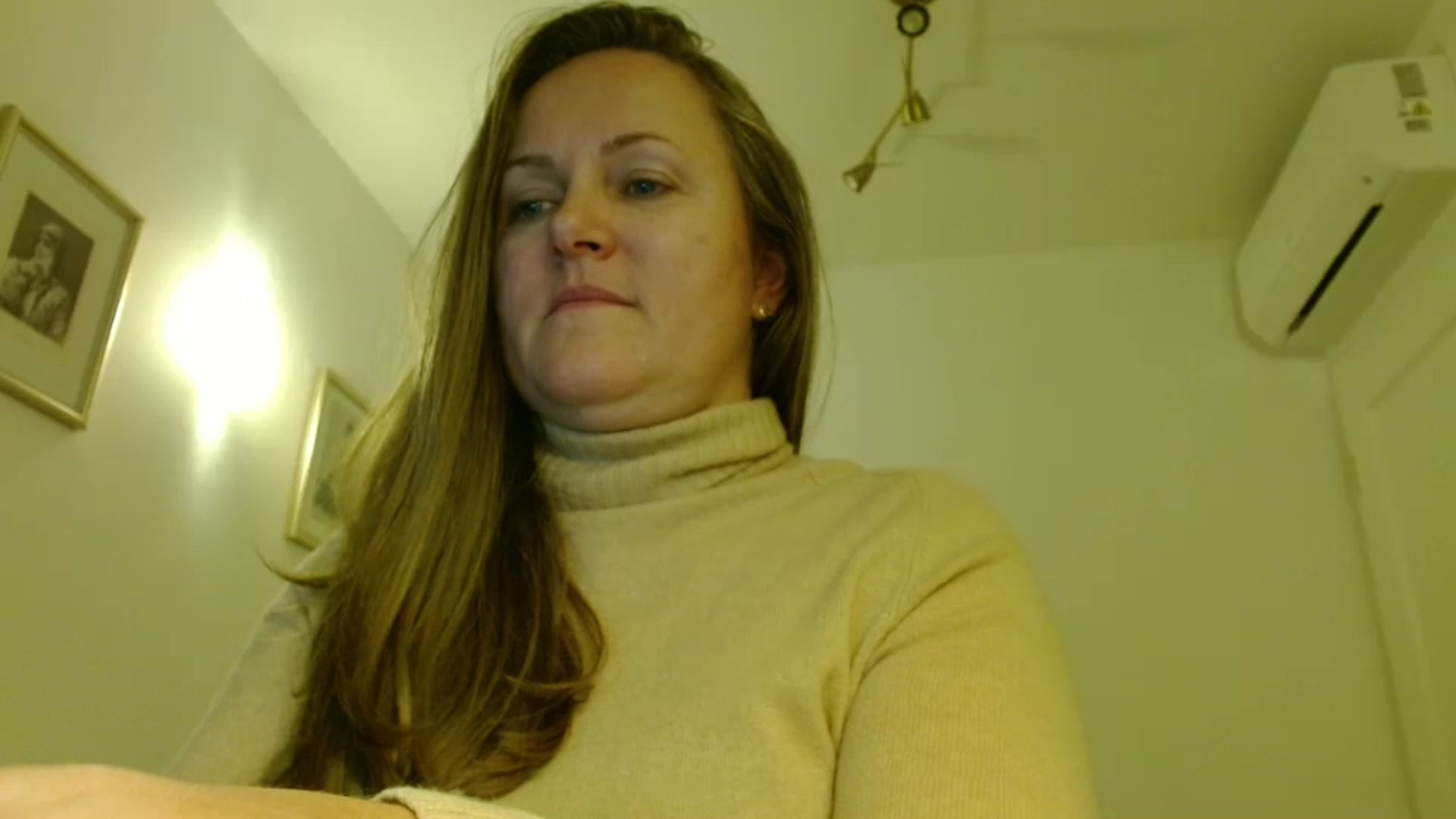 Gallery image thumbnail from JustLily's myfreecams stream on, 11/02/2025, 24:02 image 13 of 20