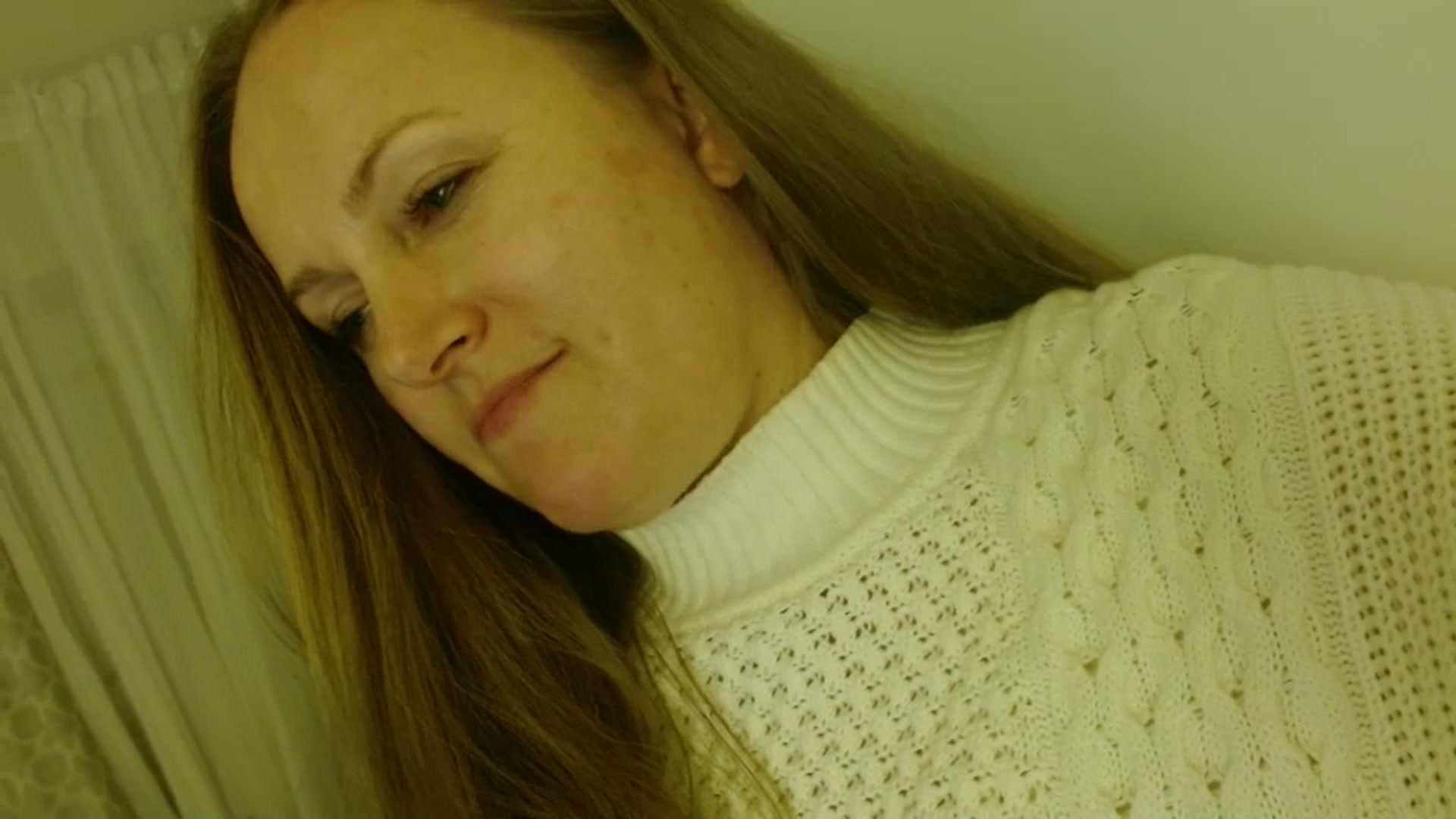 Gallery image thumbnail from JustLily's myfreecams stream on, 12/03/2025, 20:47 image 12 of 20
