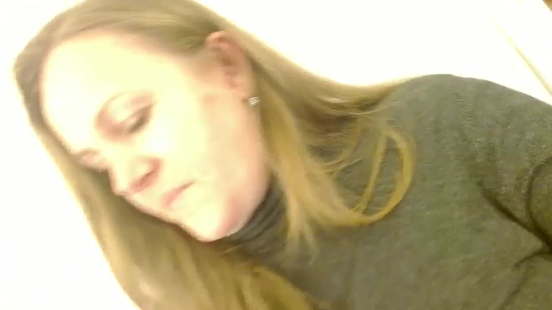 Gallery image thumbnail from JustLily's myfreecams stream on, 12/05/2025, 23:27 image 9 of 20