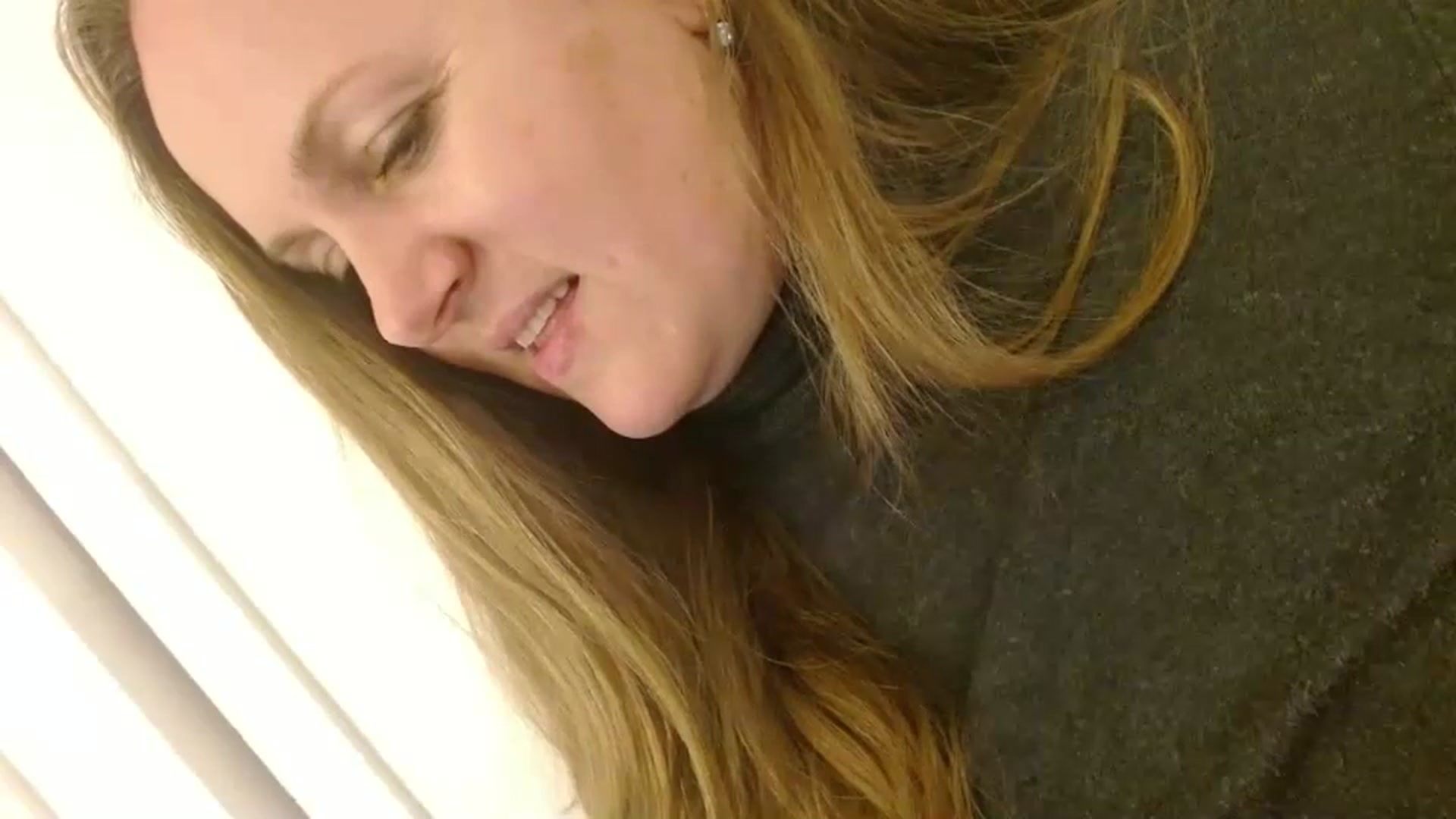 Gallery image thumbnail from JustLily's myfreecams stream on, 12/05/2025, 23:27 image 14 of 20