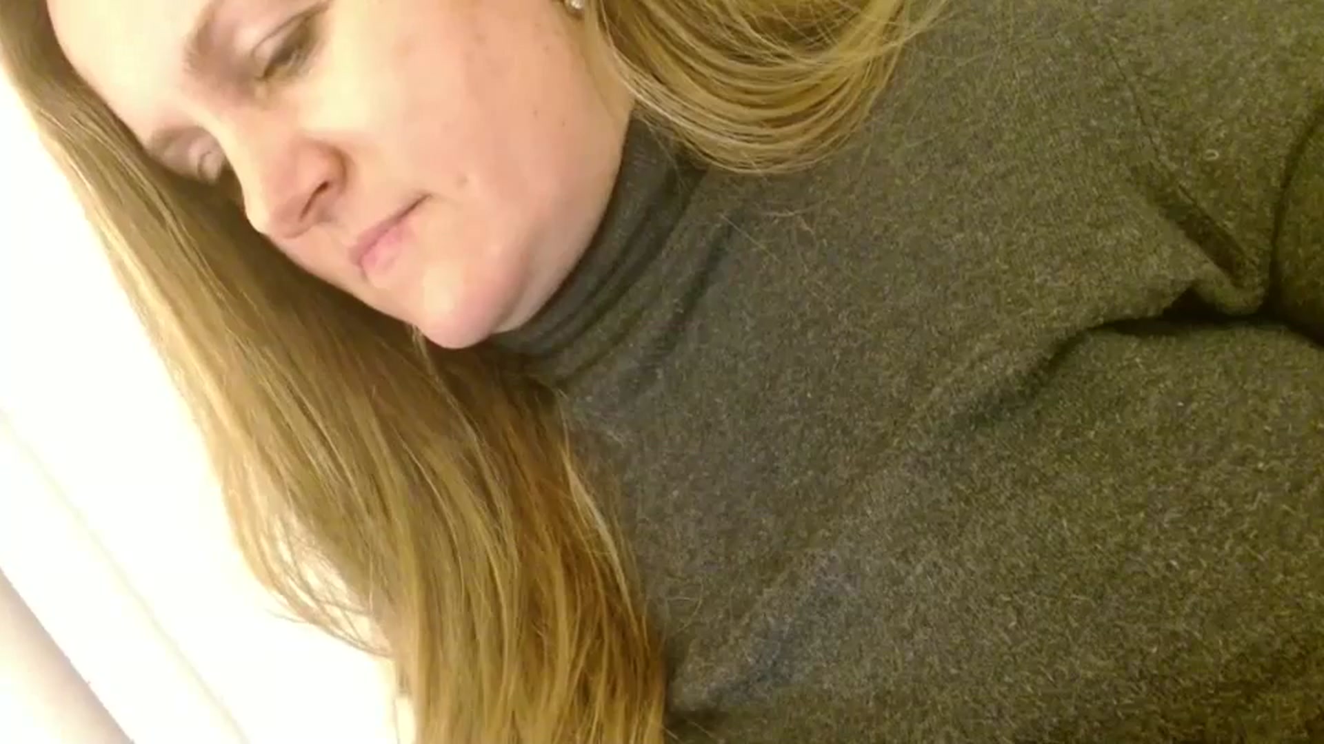 Gallery image thumbnail from JustLily's myfreecams stream on, 12/05/2025, 23:57 image 9 of 20