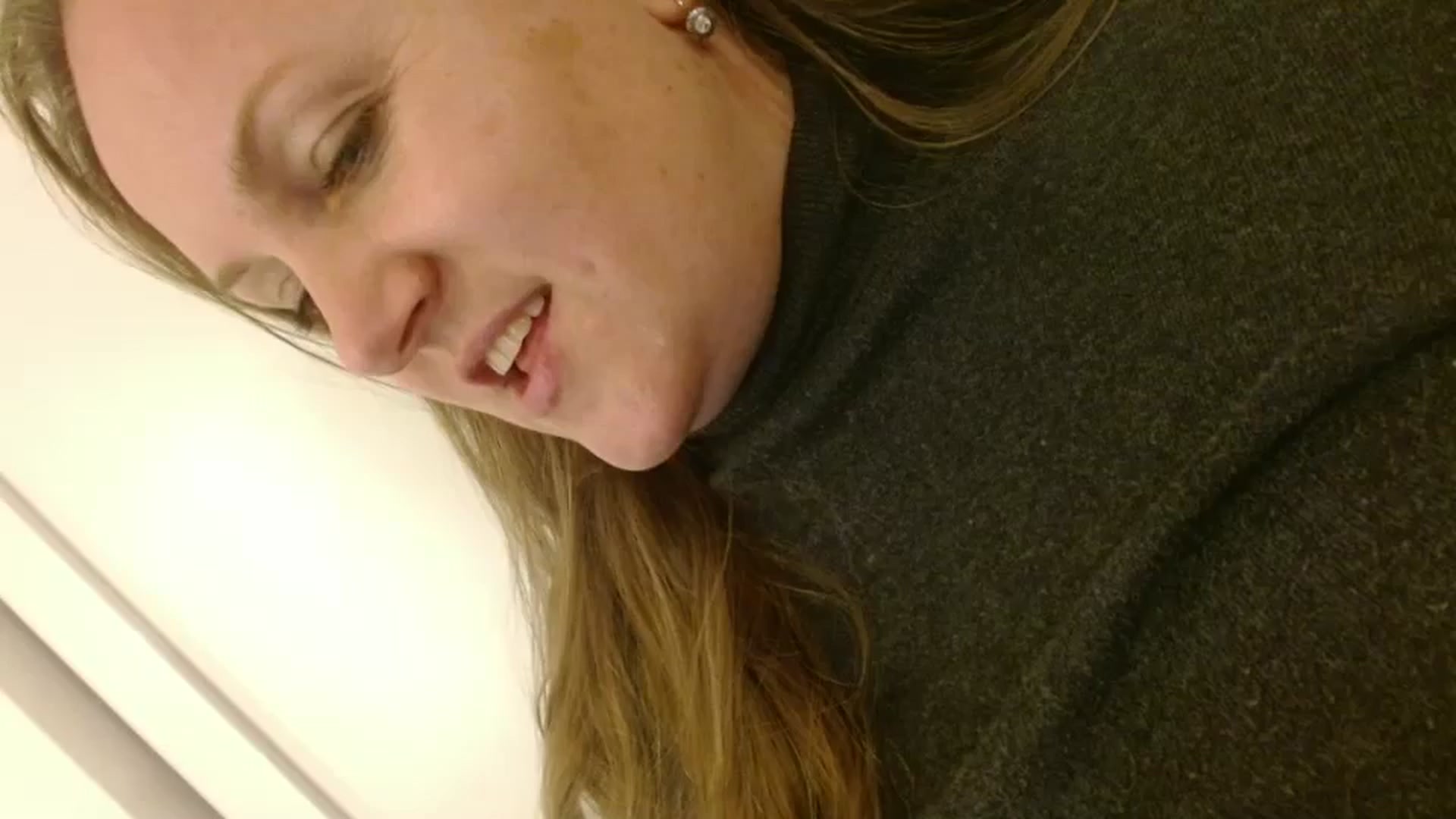 Gallery image thumbnail from JustLily's myfreecams stream on, 12/05/2025, 23:57 image 1 of 20