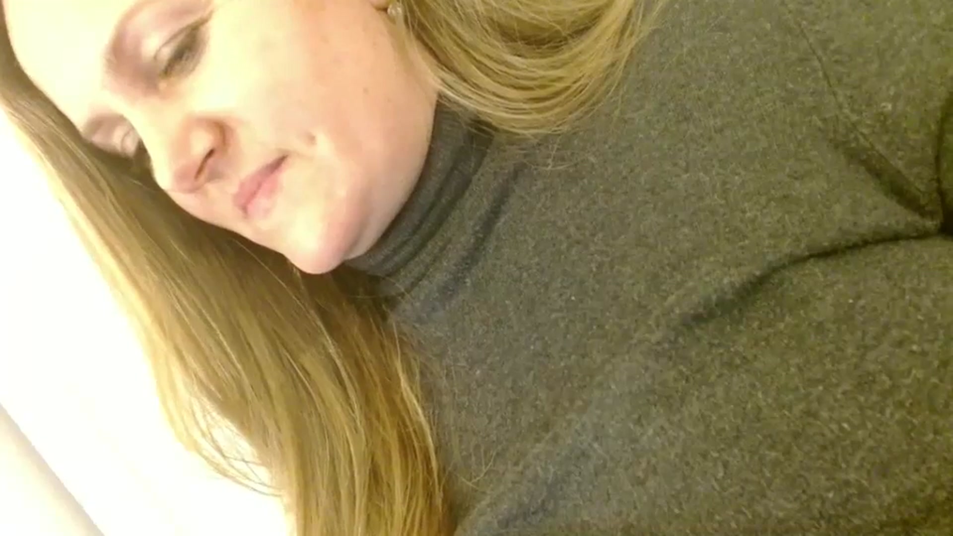 Gallery image thumbnail from JustLily's myfreecams stream on, 12/05/2025, 23:57 image 12 of 20