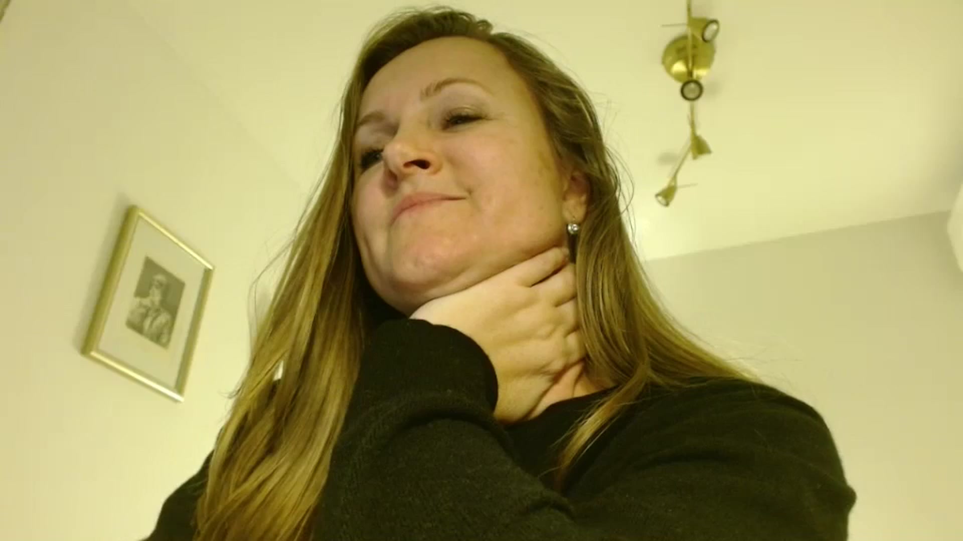 Gallery image thumbnail from JustLily's myfreecams stream on, 12/13/2025, 24:05 image 9 of 20