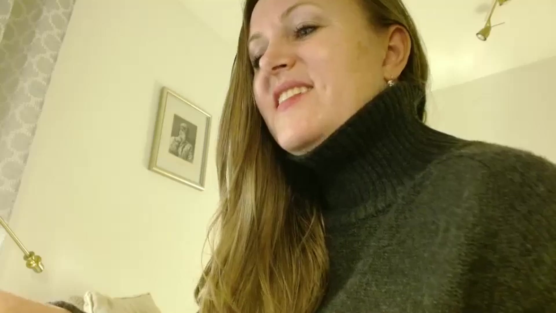 Gallery image thumbnail from JustLily's myfreecams stream on, 12/13/2025, 23:13 image 16 of 20